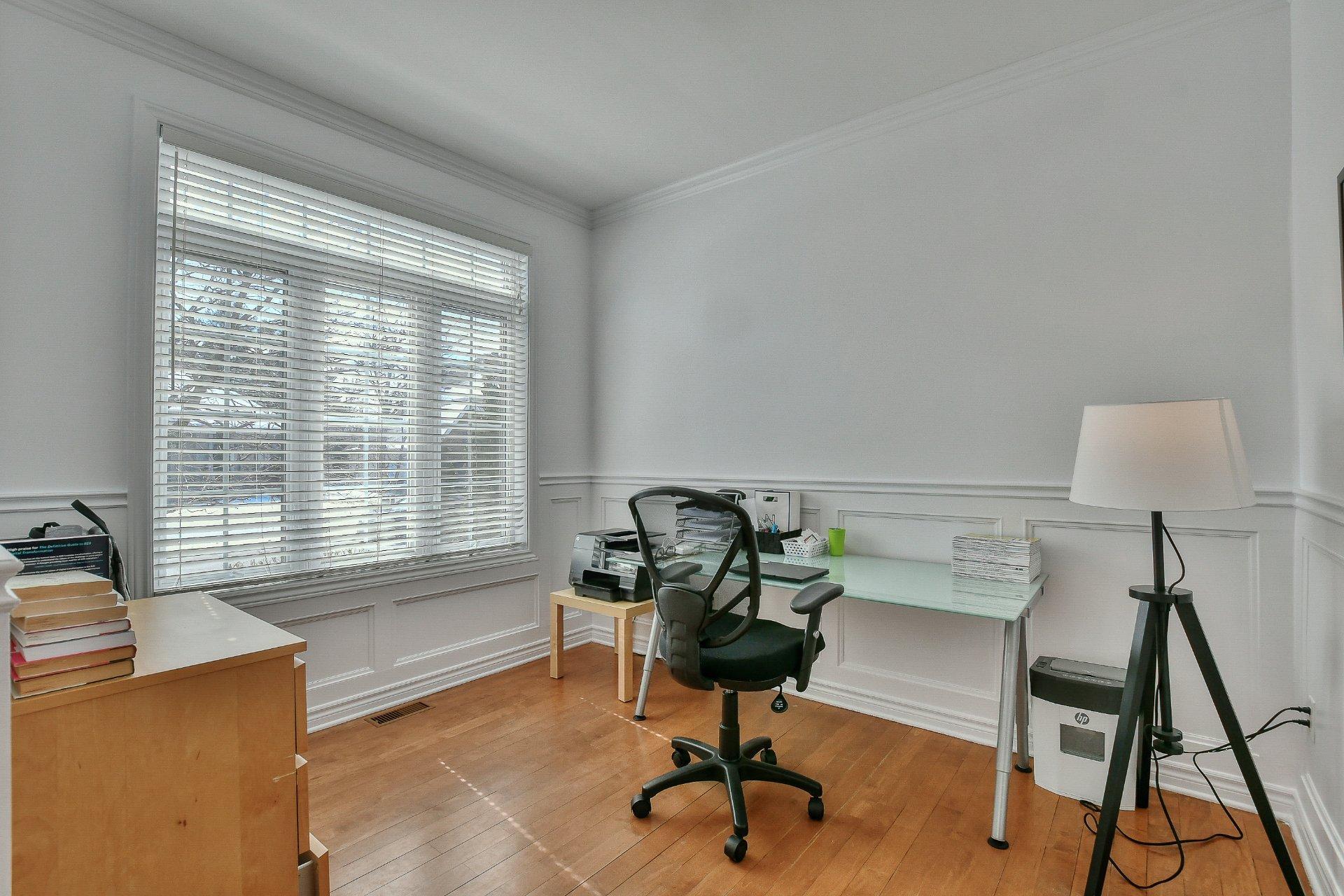 









41


Rue des Liards

,
Blainville,




QC
J7C5X6

