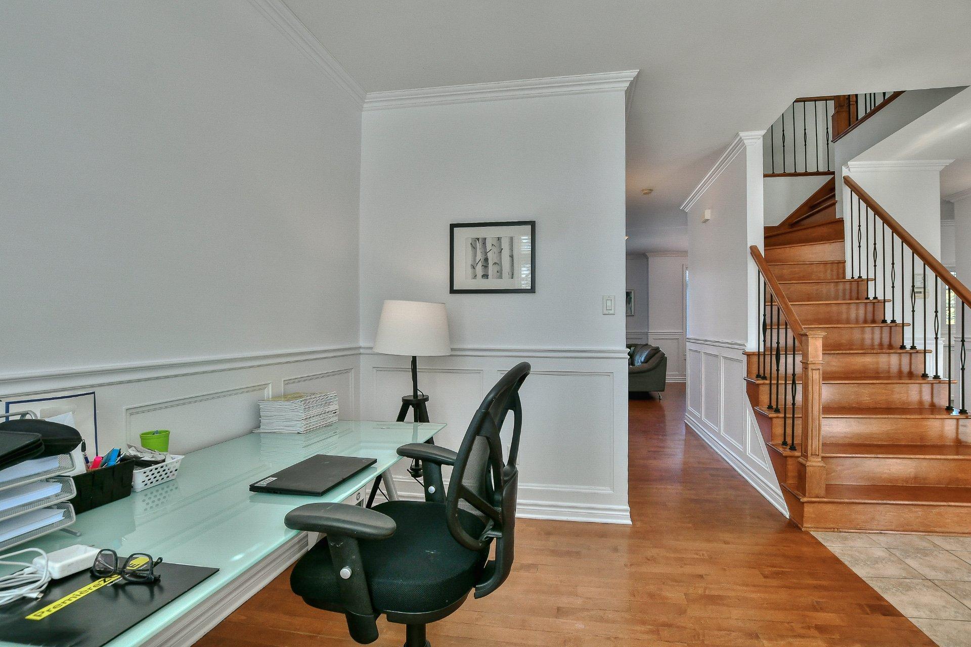 









41


Rue des Liards

,
Blainville,




QC
J7C5X6

