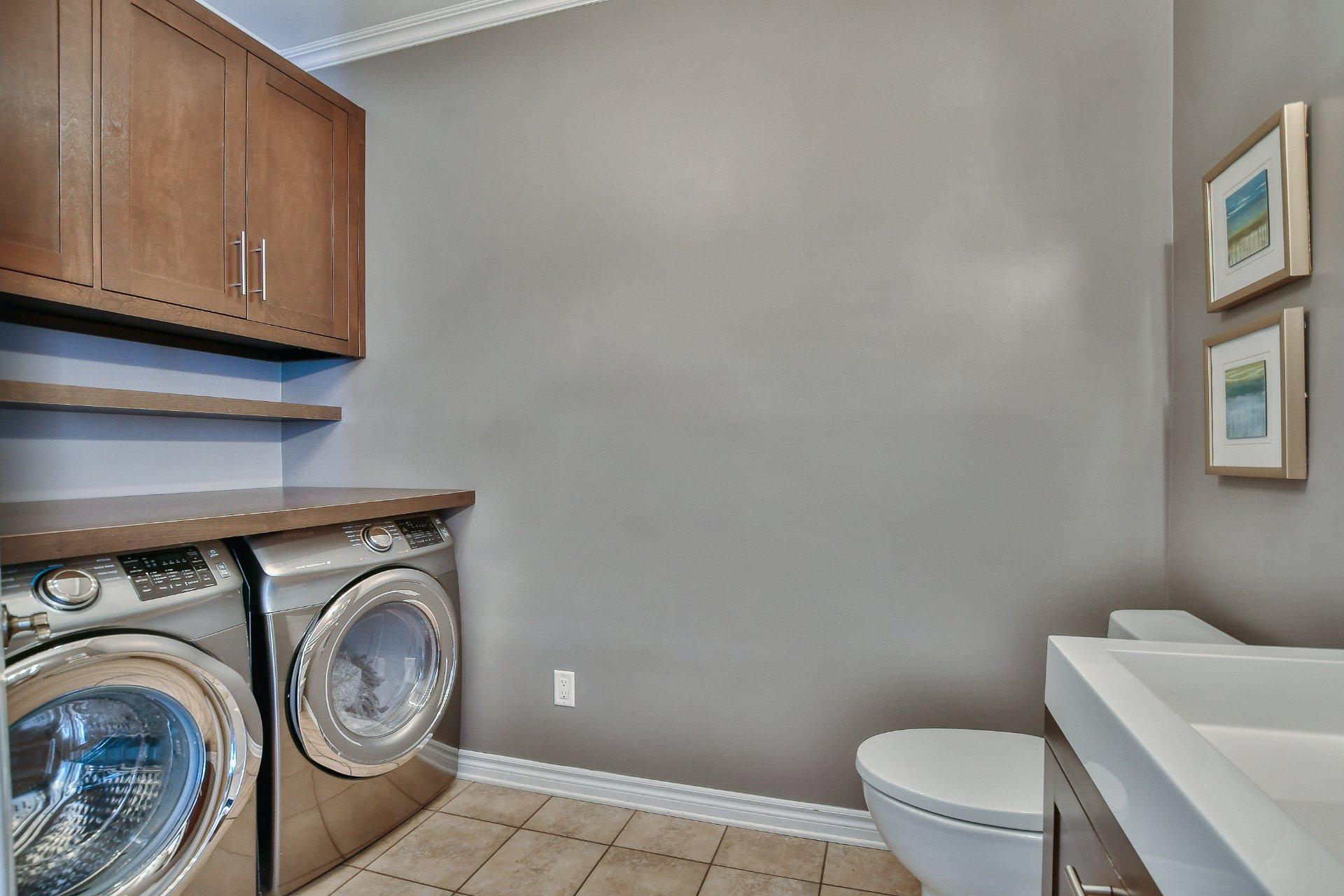 









41


Rue des Liards

,
Blainville,




QC
J7C5X6

