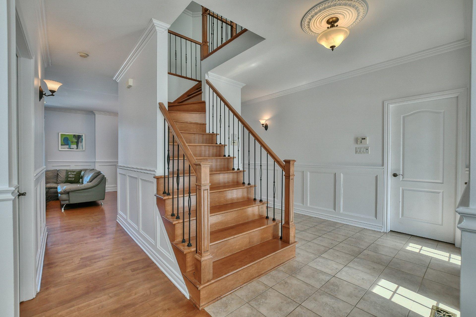 









41


Rue des Liards

,
Blainville,




QC
J7C5X6

