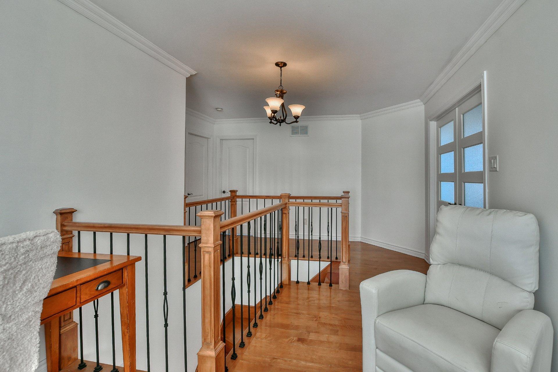 









41


Rue des Liards

,
Blainville,




QC
J7C5X6


