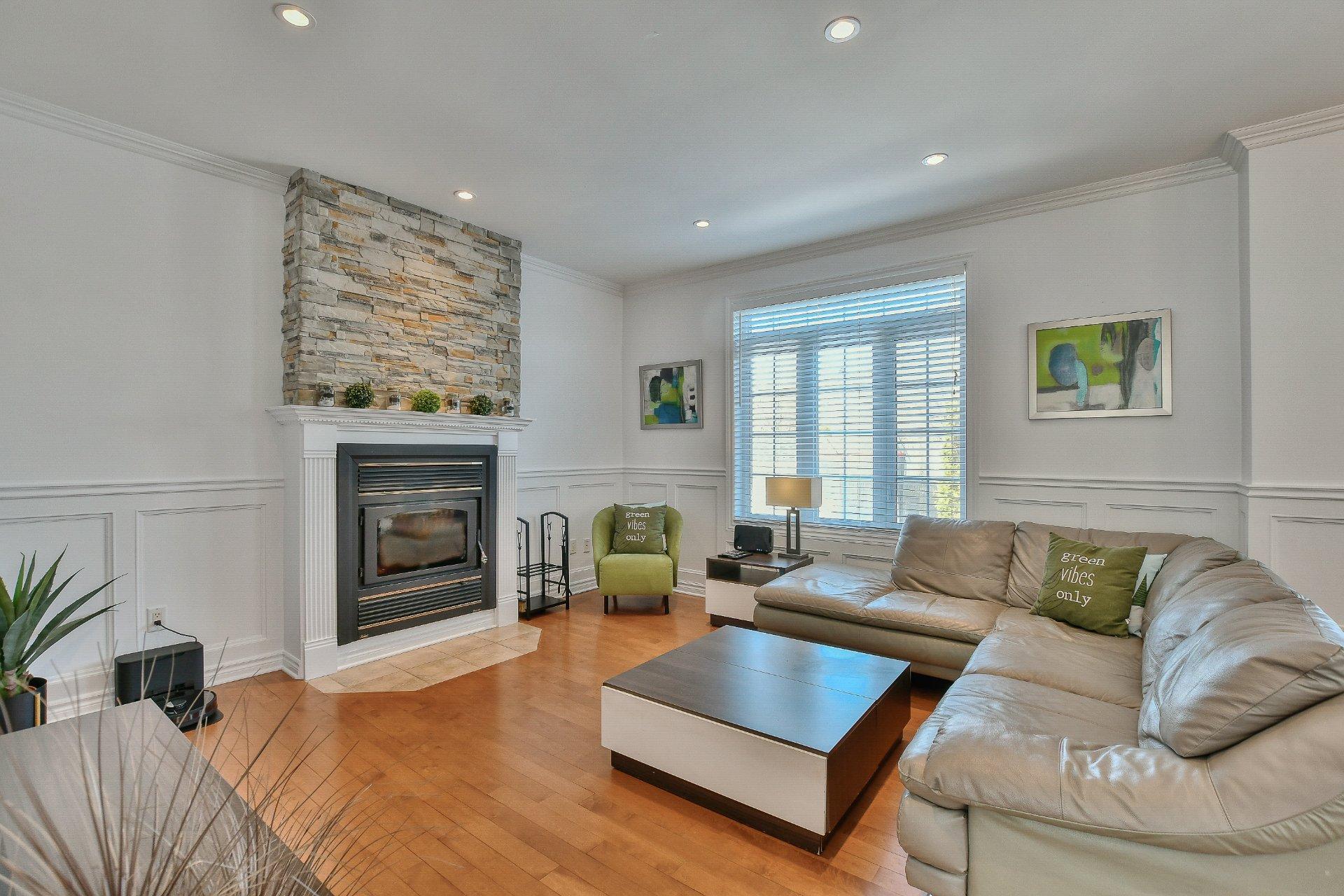 









41


Rue des Liards

,
Blainville,




QC
J7C5X6

