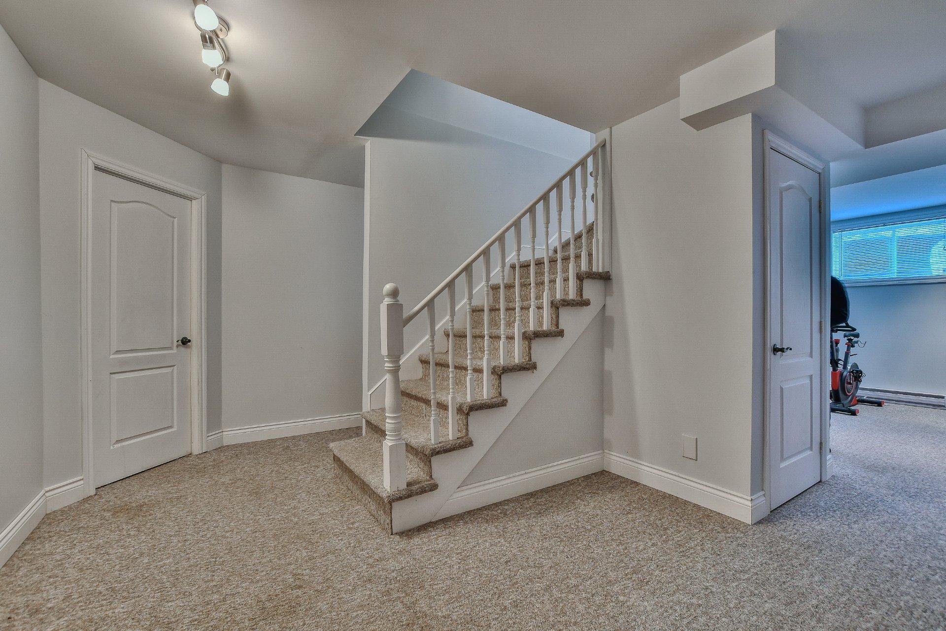 









41


Rue des Liards

,
Blainville,




QC
J7C5X6

