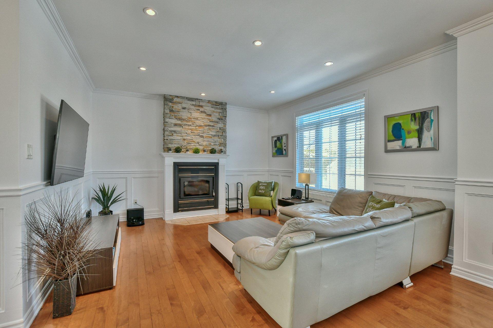 









41


Rue des Liards

,
Blainville,




QC
J7C5X6

