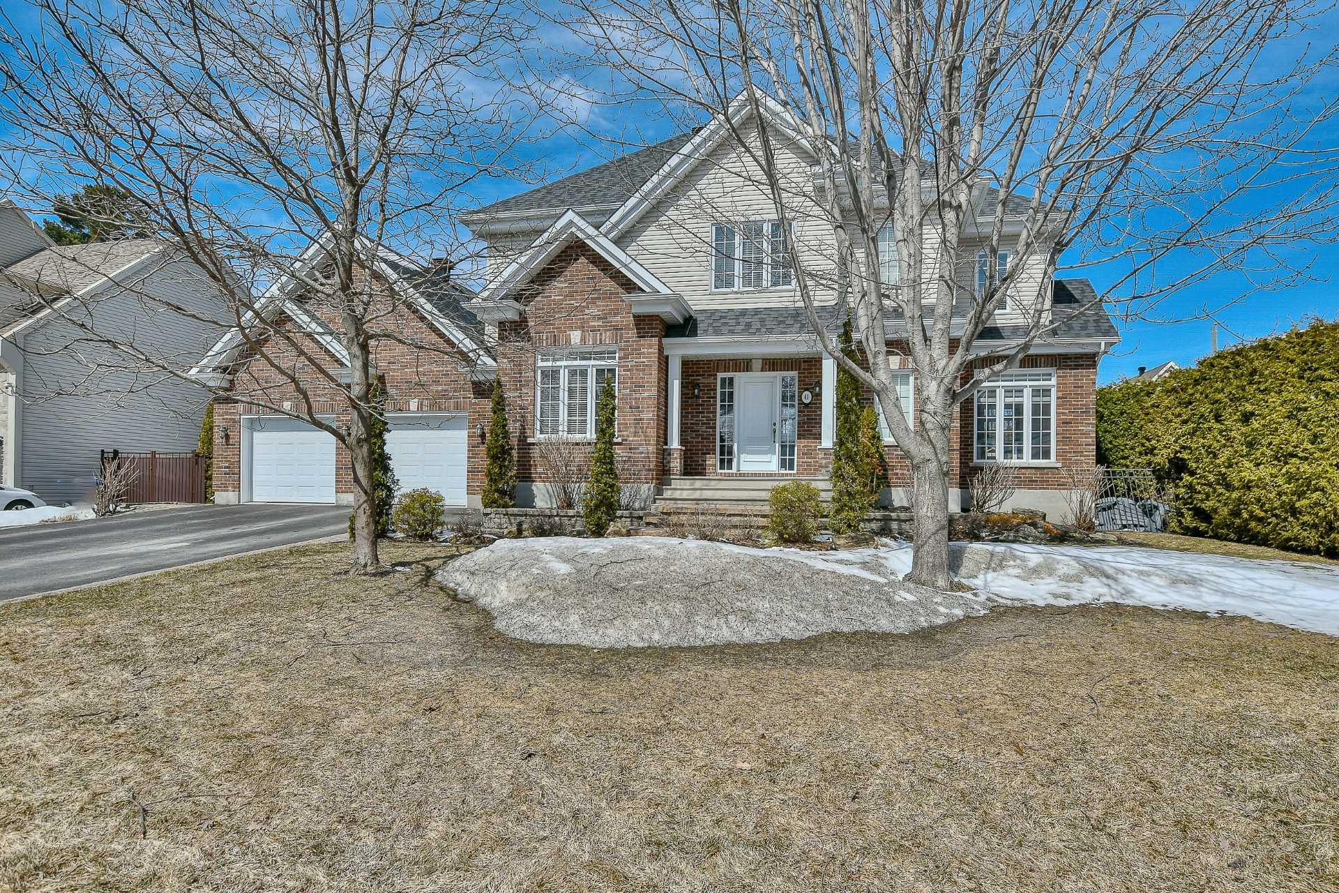 









41


Rue des Liards

,
Blainville,




QC
J7C5X6

