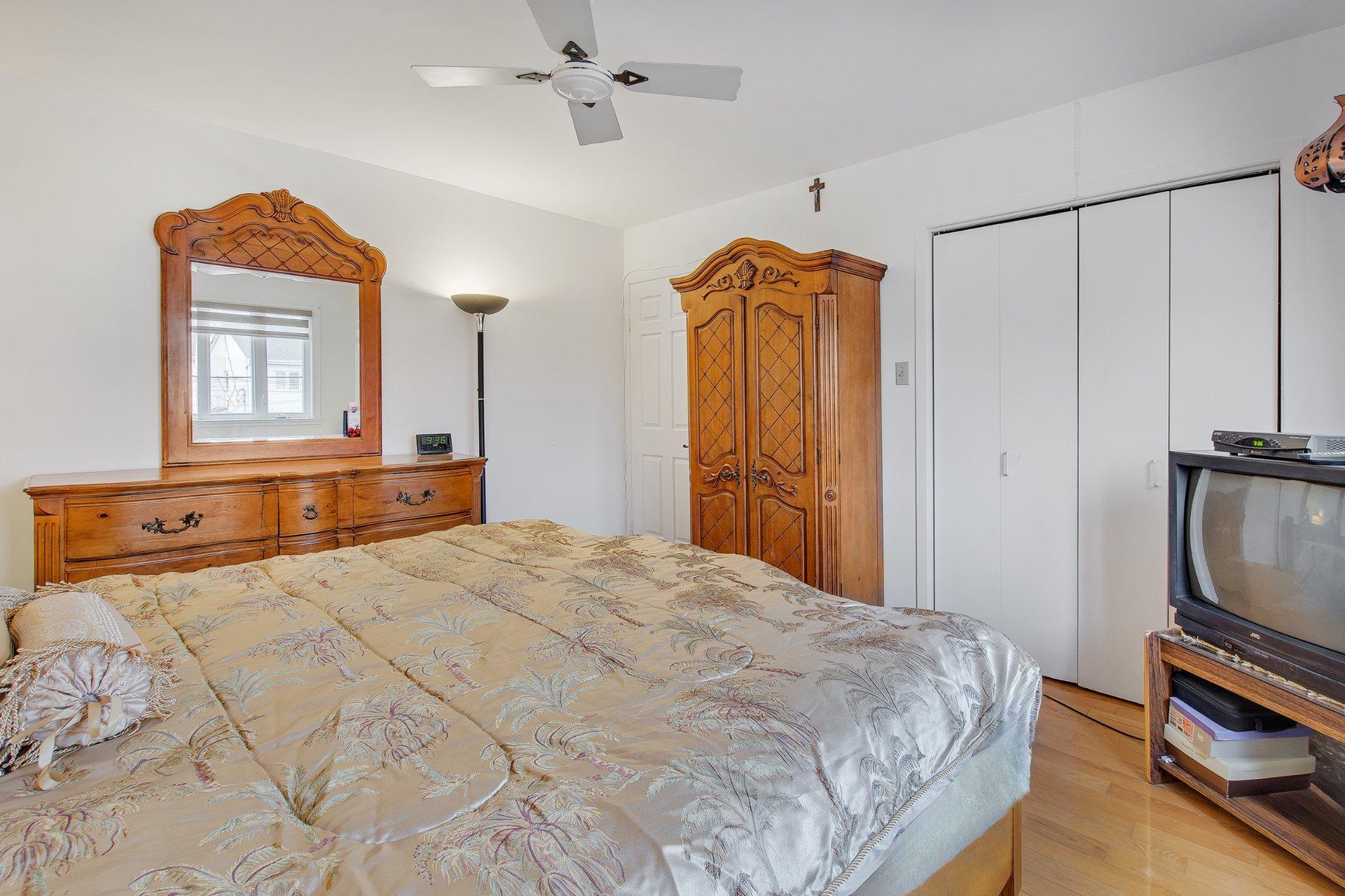 









1592


Boul. des Seigneurs

,
Terrebonne (Terrebonne),




QC
J6X1V3

