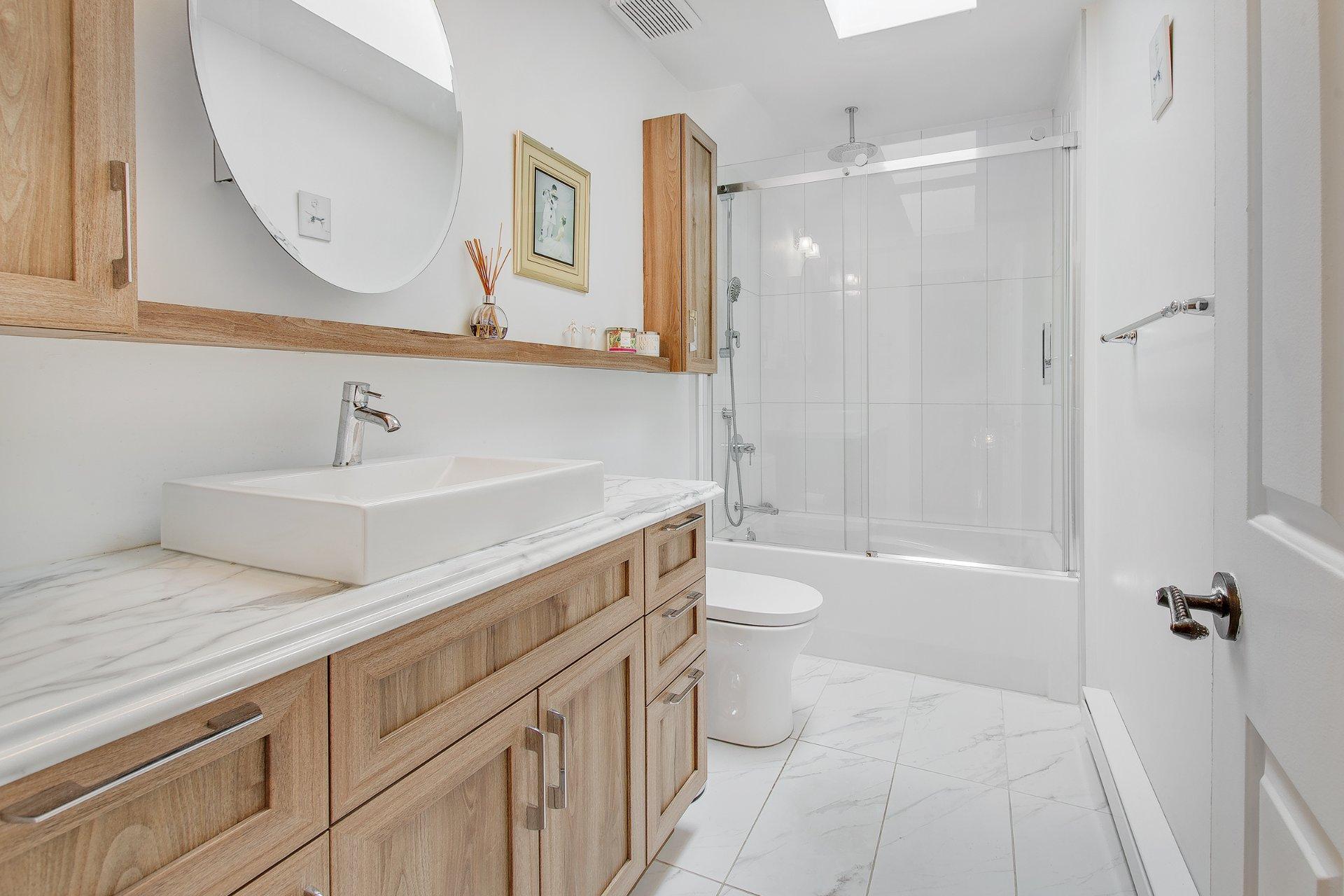 









1592


Boul. des Seigneurs

,
Terrebonne (Terrebonne),




QC
J6X1V3

