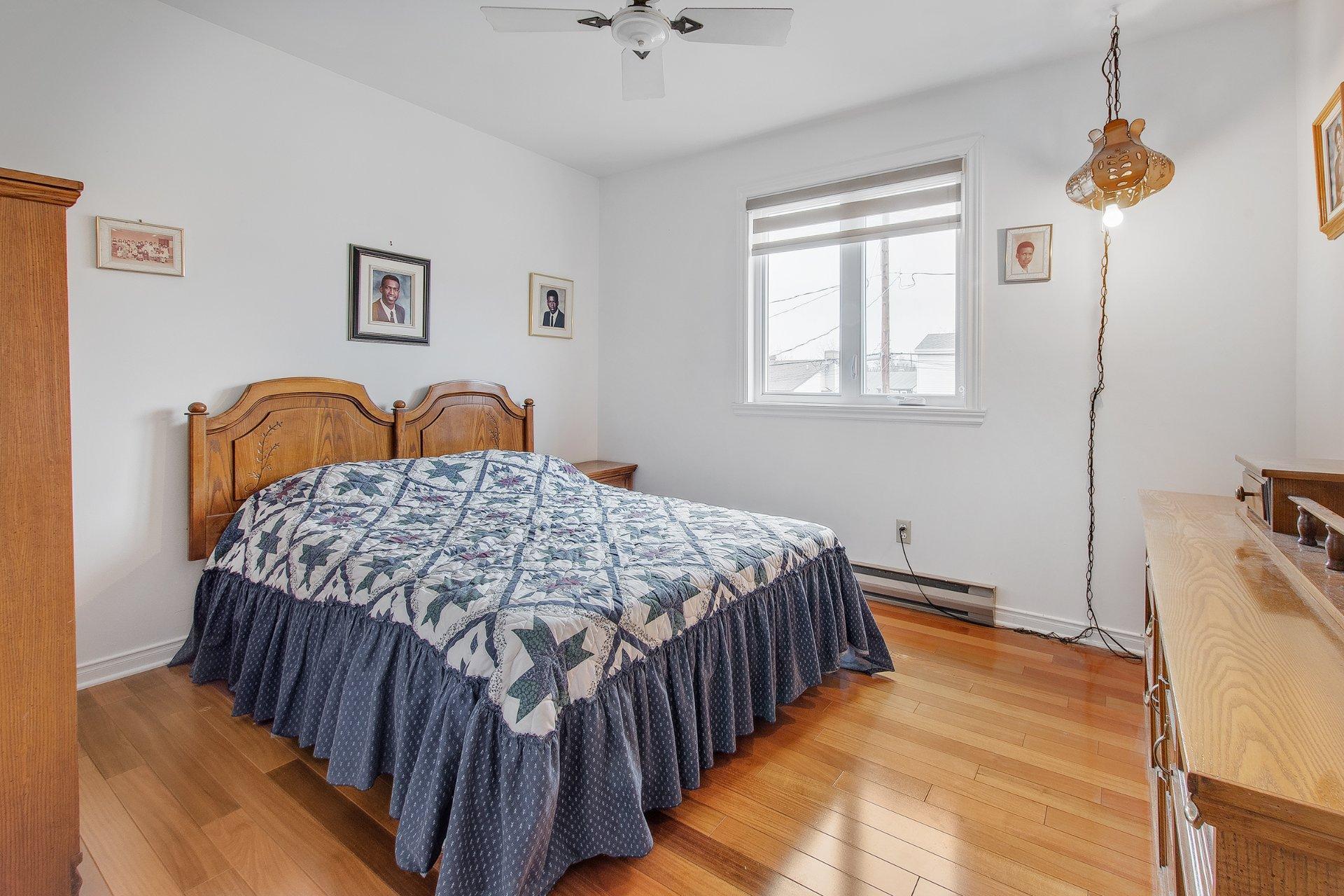 









1592


Boul. des Seigneurs

,
Terrebonne (Terrebonne),




QC
J6X1V3

