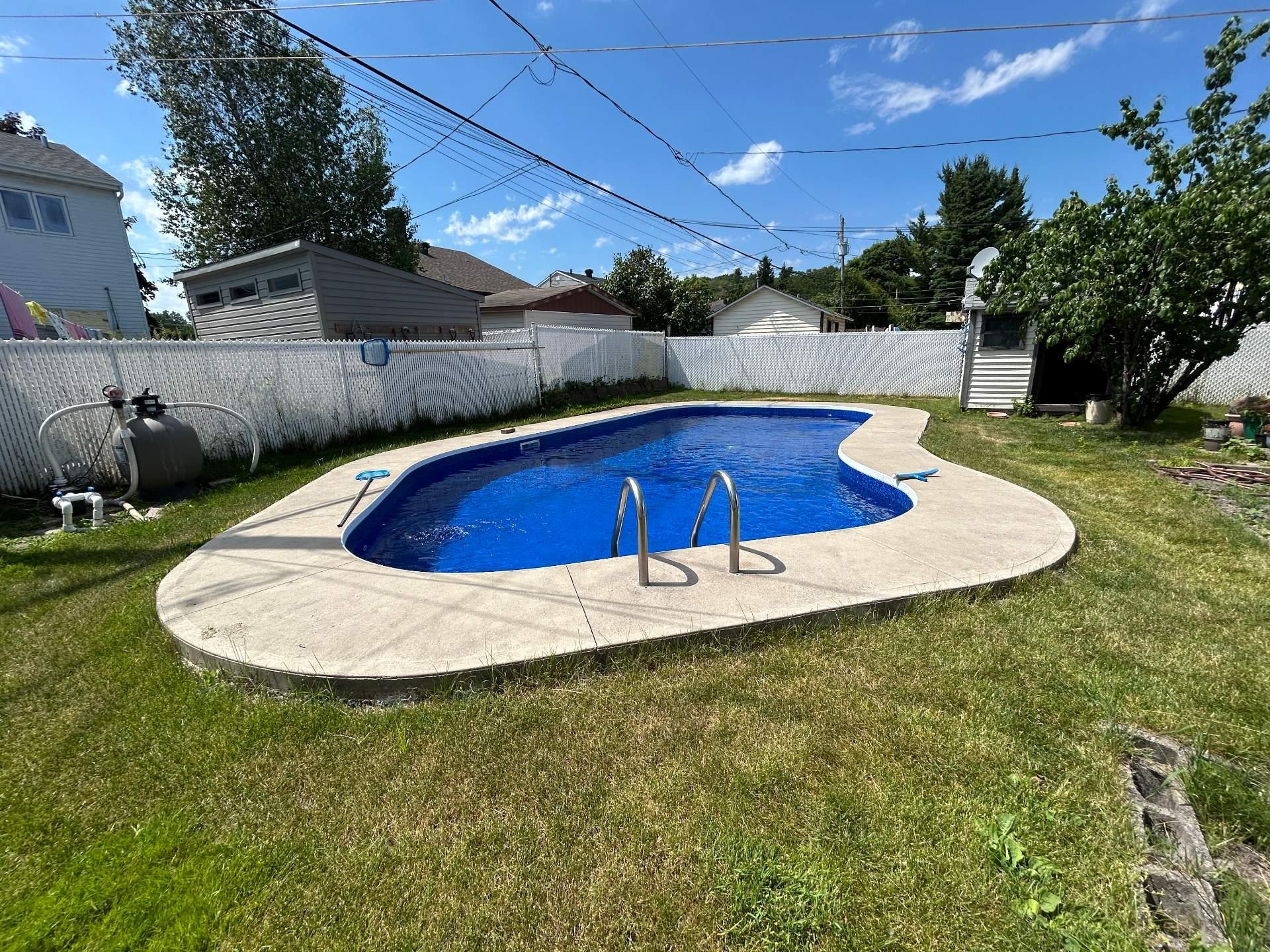 









1592


Boul. des Seigneurs

,
Terrebonne (Terrebonne),




QC
J6X1V3

