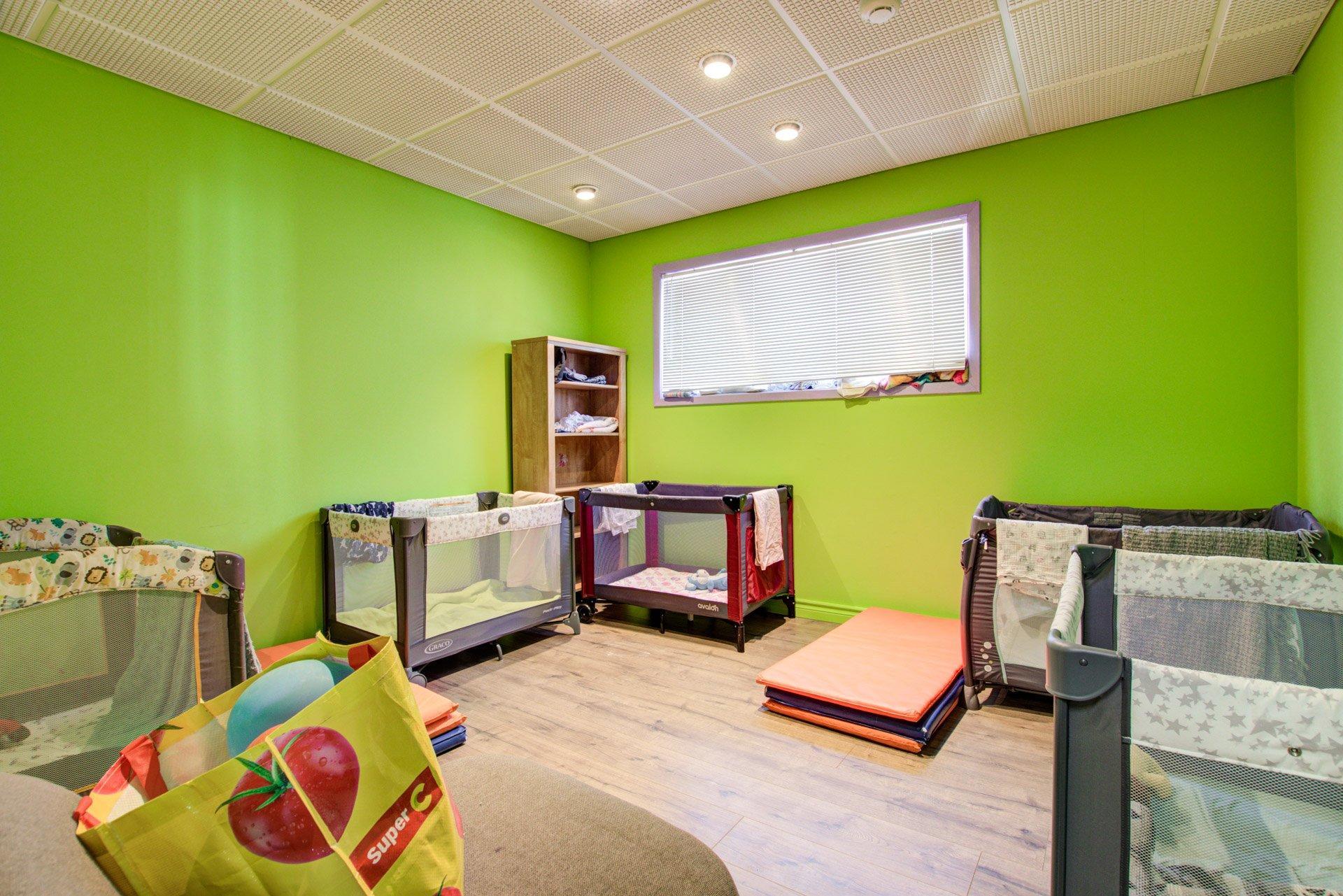 









570


Boul. Fiset

,
Sorel-Tracy,




QC
J3P6A5

