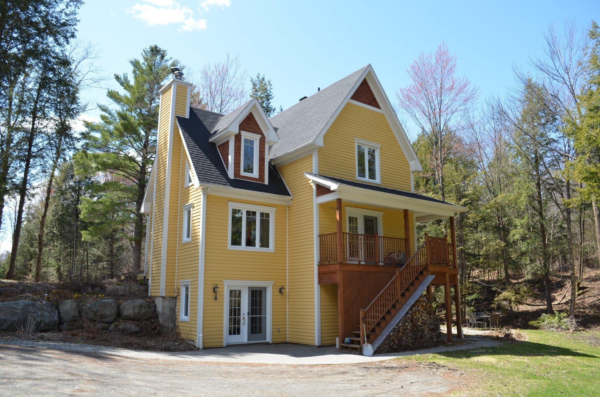 









230


Ch. du Lac-à-la-Truite

,
Orford,




QC
J1X6J6

