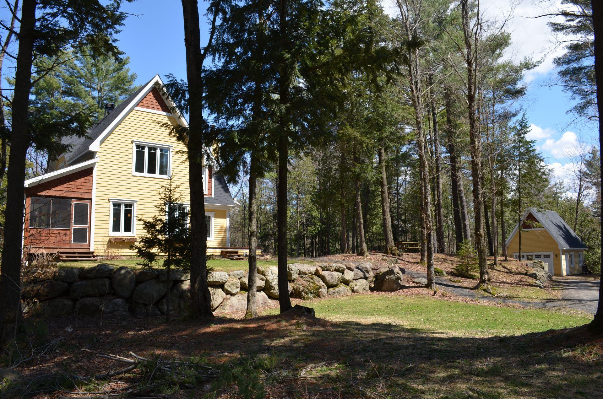 









230


Ch. du Lac-à-la-Truite

,
Orford,




QC
J1X6J6

