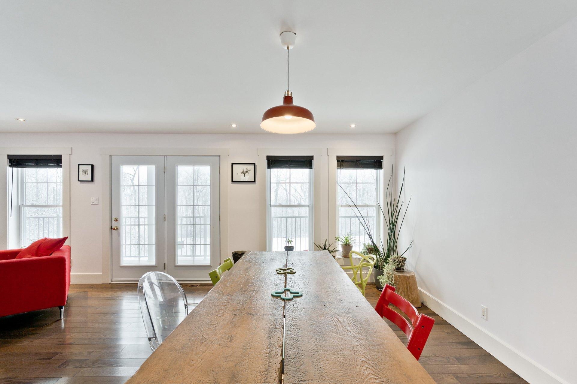 









5917


Ch. de Val-du-Lac

,
Sherbrooke (Brompton/Rock Forest/Saint-Élie/Deauville),




QC
J1N0E9


