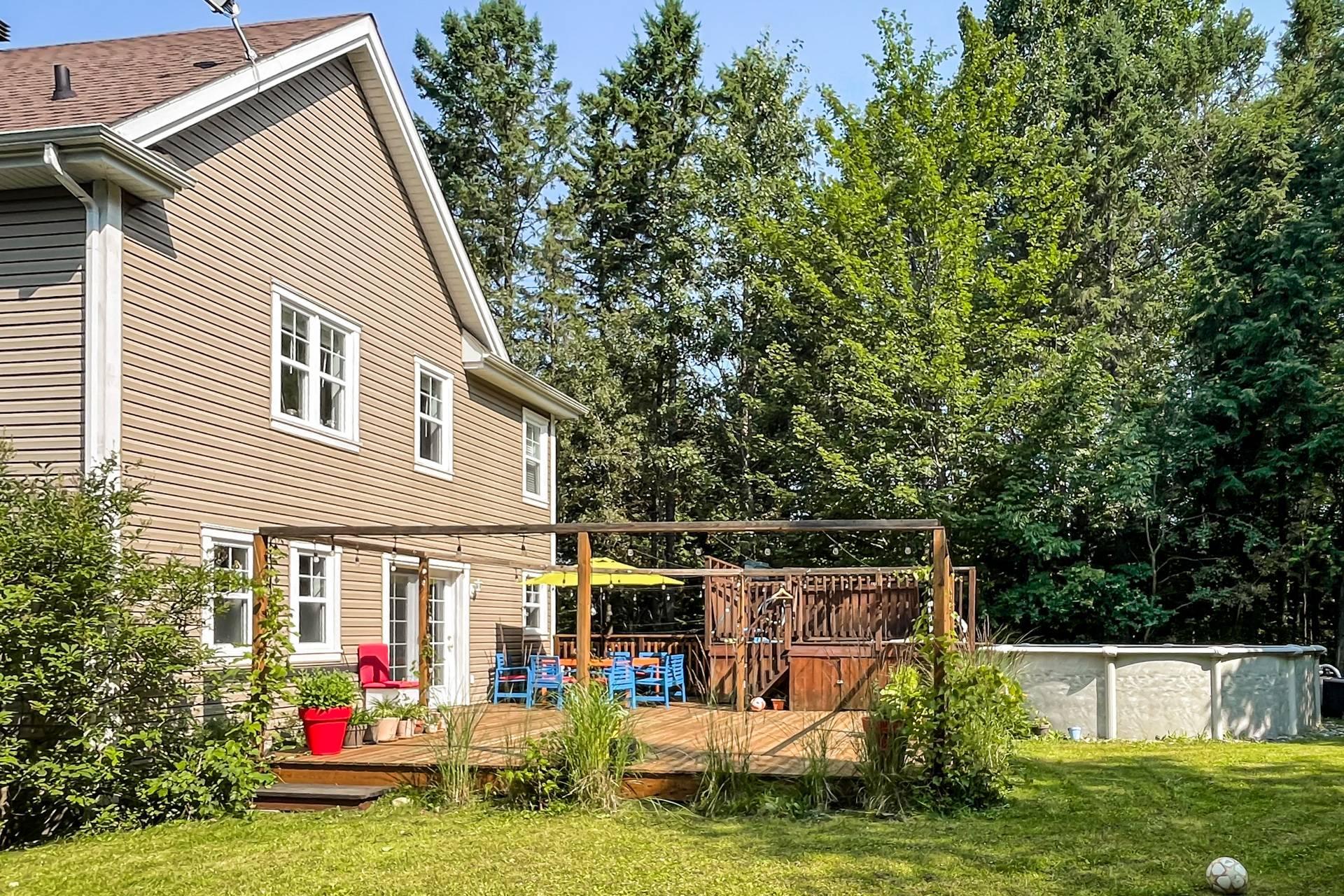 









5917


Ch. de Val-du-Lac

,
Sherbrooke (Brompton/Rock Forest/Saint-Élie/Deauville),




QC
J1N0E9

