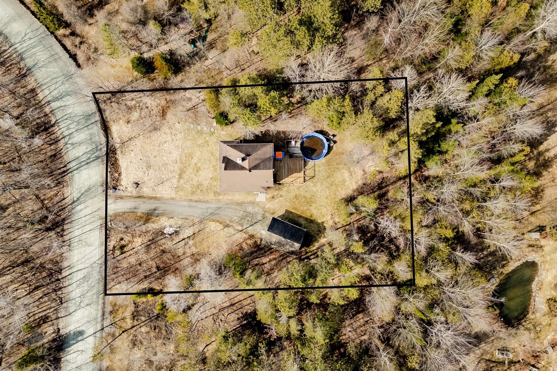 









5917


Ch. de Val-du-Lac

,
Sherbrooke (Brompton/Rock Forest/Saint-Élie/Deauville),




QC
J1N0E9

