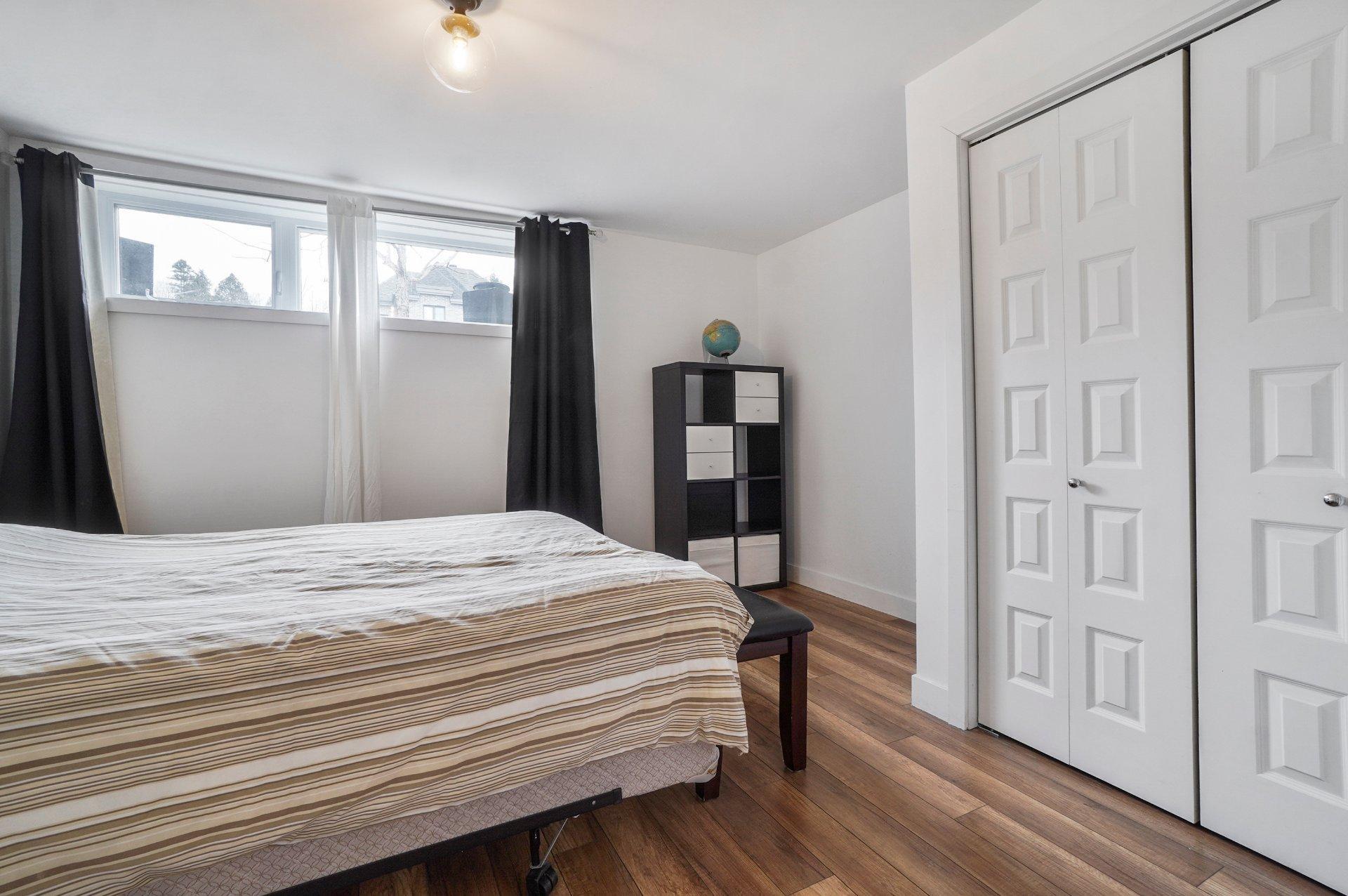 









2088


Rue de l'Estran

,
Saint-Jérôme,




QC
J5L0G5

