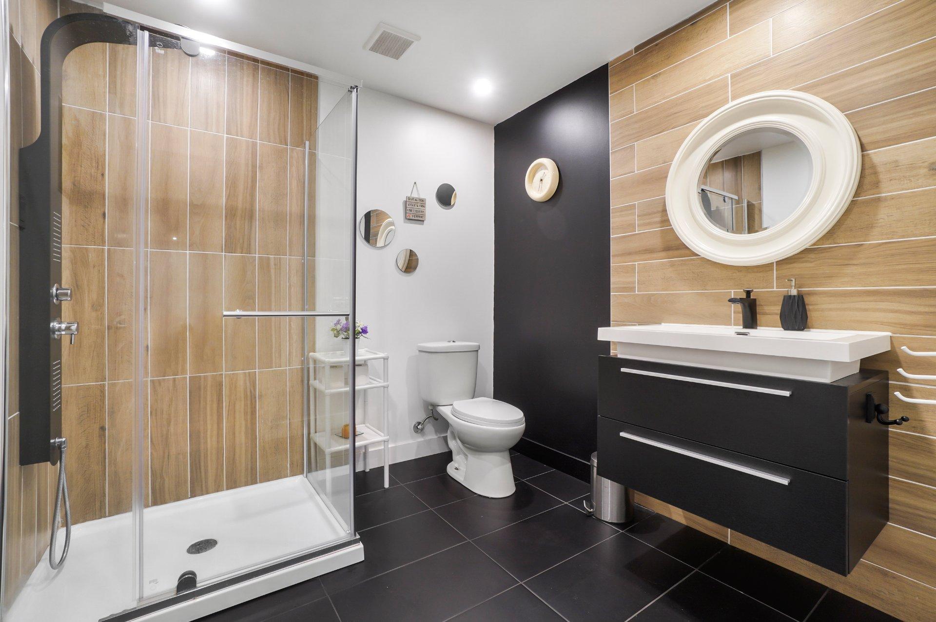 









2088


Rue de l'Estran

,
Saint-Jérôme,




QC
J5L0G5

