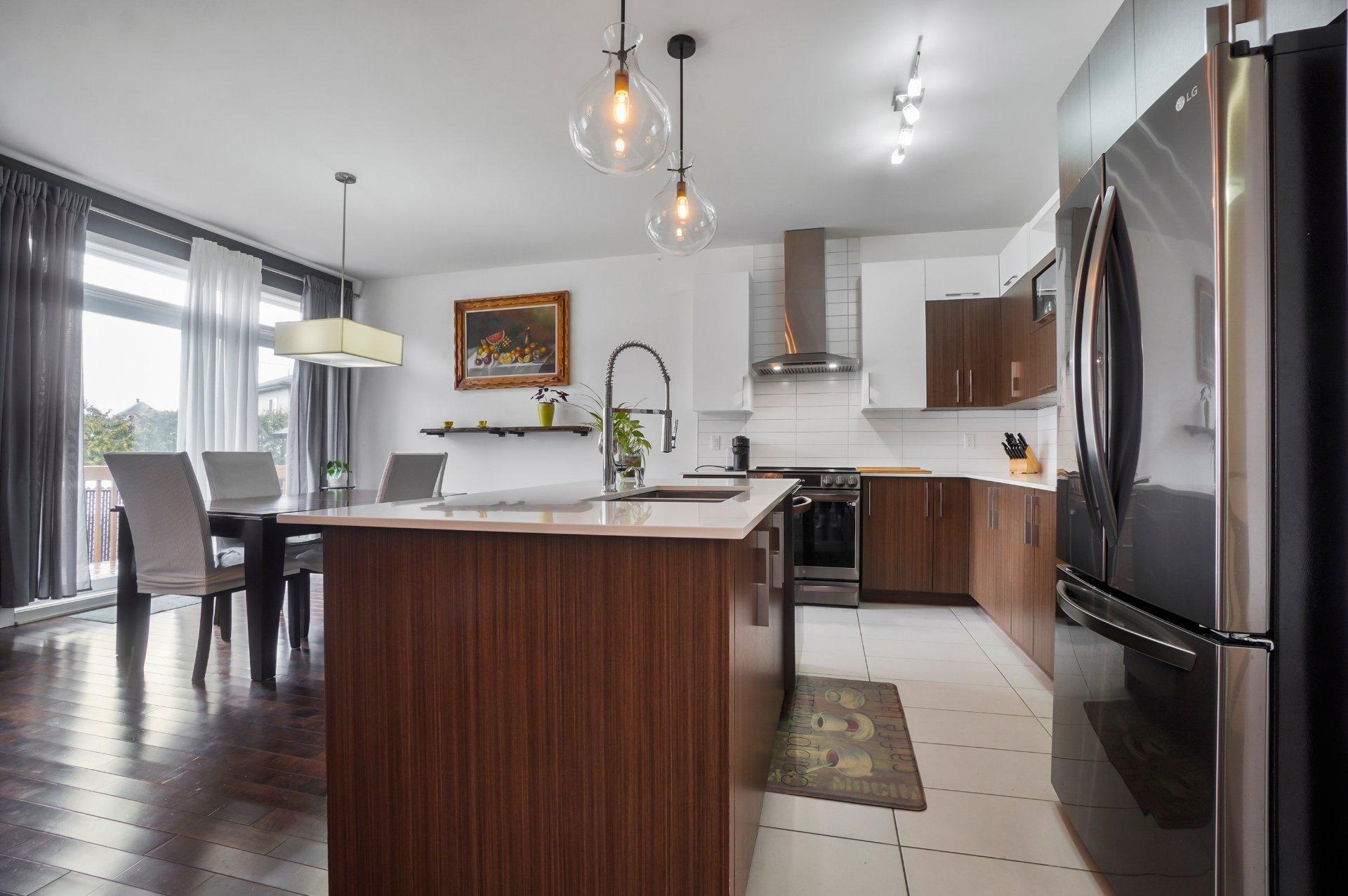 









2088


Rue de l'Estran

,
Saint-Jérôme,




QC
J5L0G5


