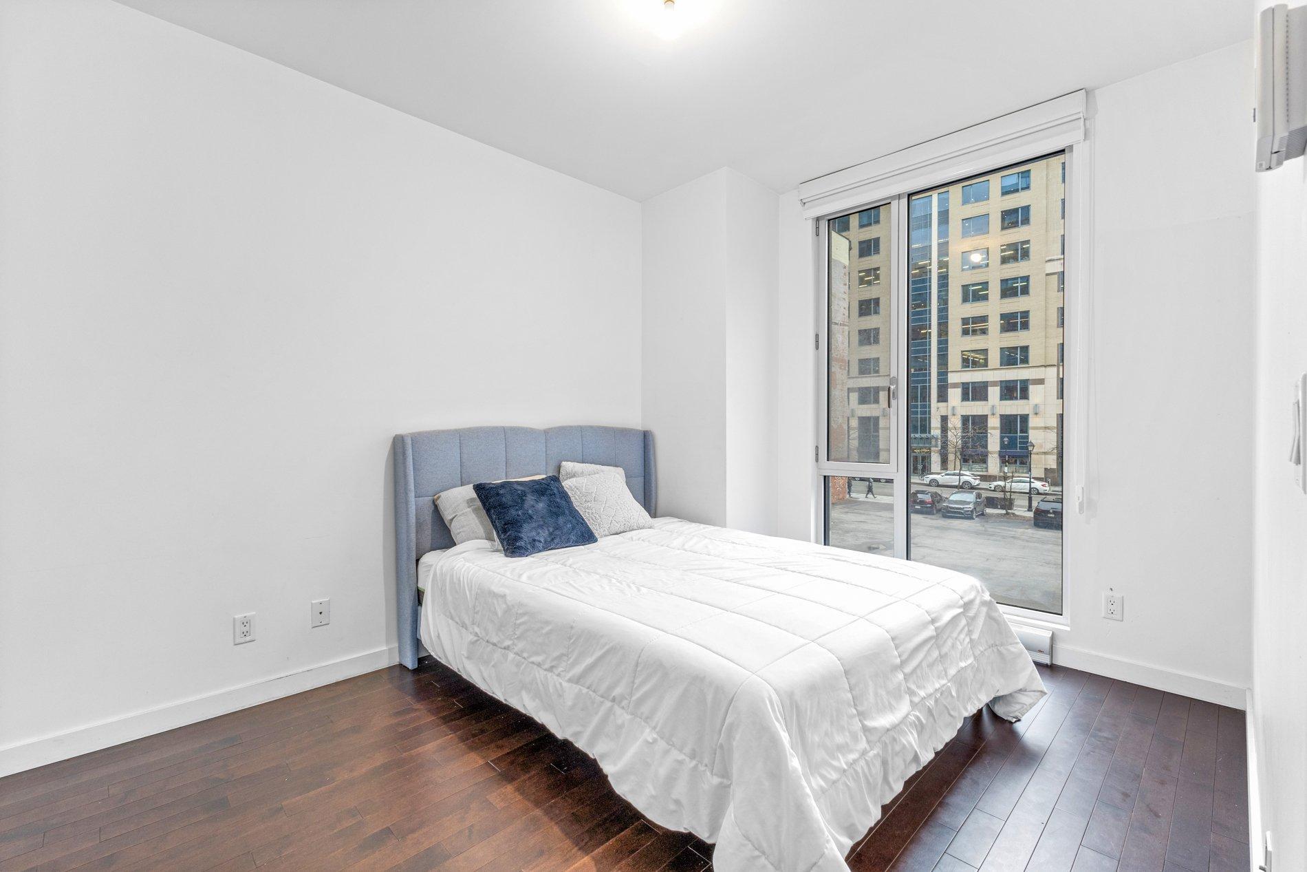 









635


Rue St-Maurice

, 206,
Montréal (Ville-Marie),




QC
H3C0N6

