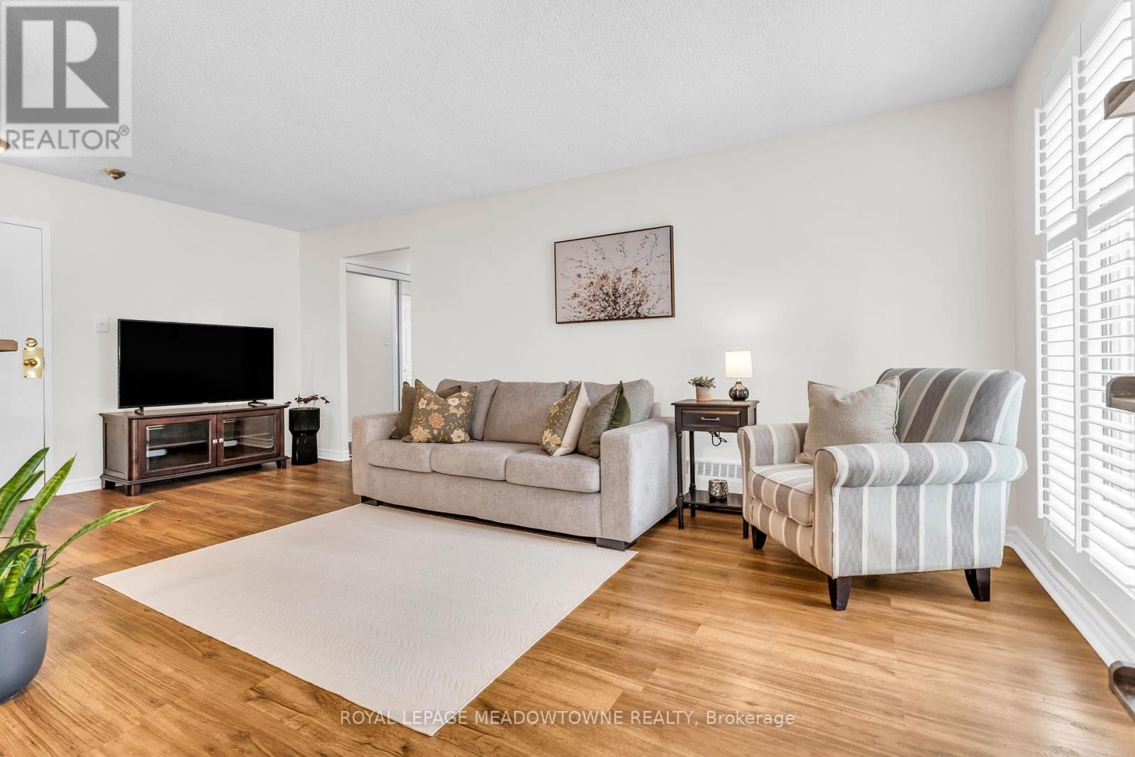 












303 - 24 RANSOM STREET

,
Halton Hills,




Ontario
L7J1R9

