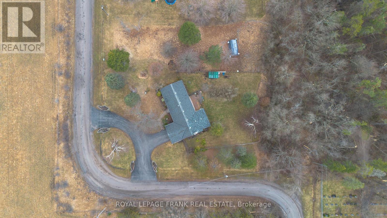 












10 ALMA ROAD

,
Kawartha Lakes (Verulam),




Ontario
K0M1A0

