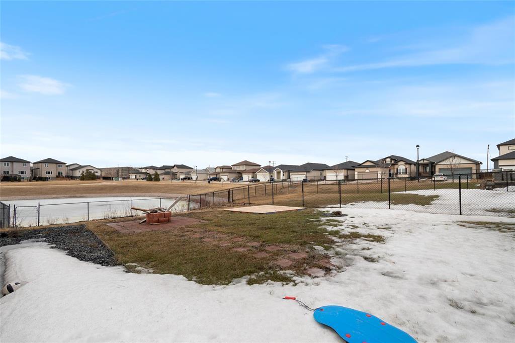 












82 Angela Everts Drive

,
Winnipeg,




Manitoba
R3W1R4

