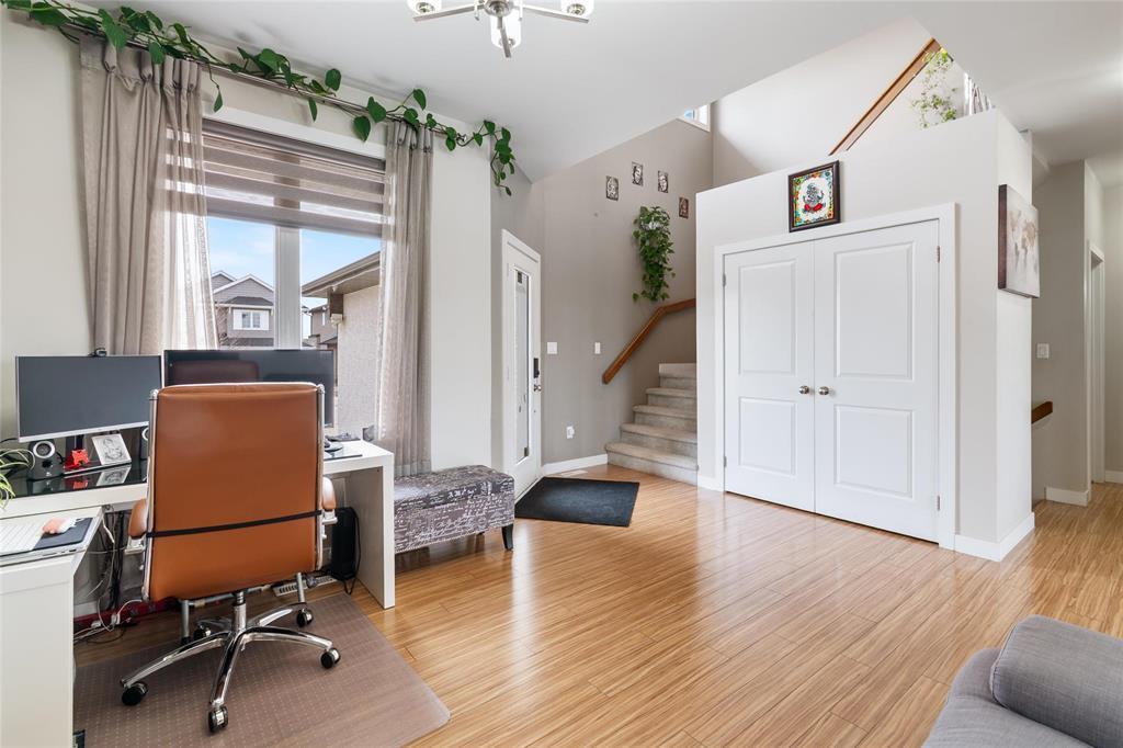 












82 Angela Everts Drive

,
Winnipeg,




Manitoba
R3W1R4

