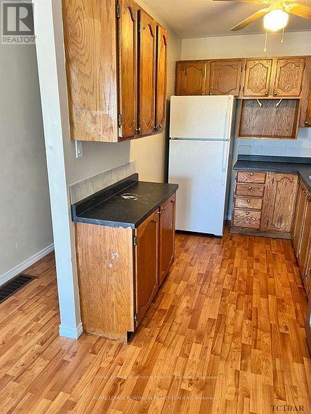 












1028 DENISE STREET

,
Timmins (TNW - Riverpark),




Ontario
P4N3G2

