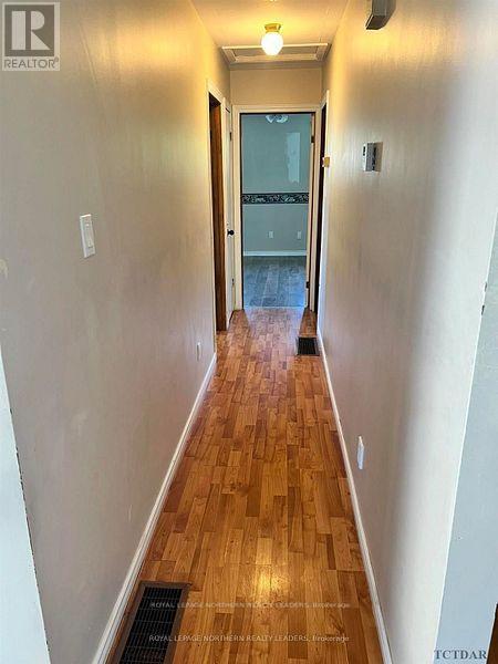 












1028 DENISE STREET

,
Timmins (TNW - Riverpark),




Ontario
P4N3G2

