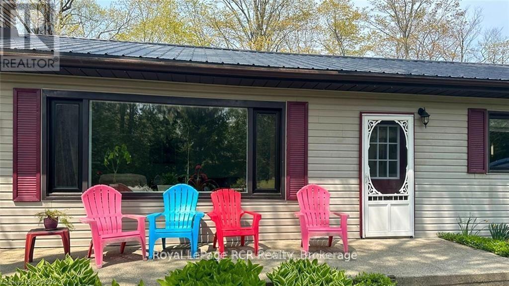 












25 AVELE ROAD E

,
South Bruce Peninsula,




Ontario
N0H2T0

