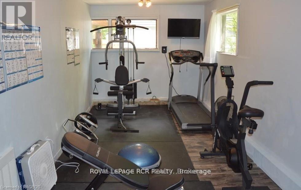 












25 AVELE ROAD E

,
South Bruce Peninsula,




Ontario
N0H2T0

