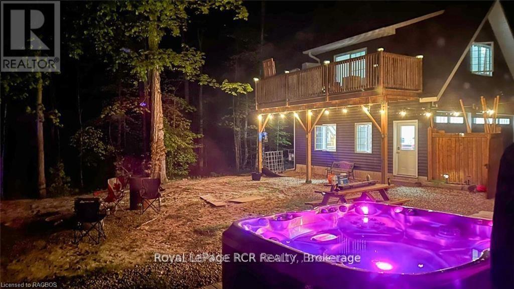 












25 AVELE ROAD E

,
South Bruce Peninsula,




Ontario
N0H2T0


