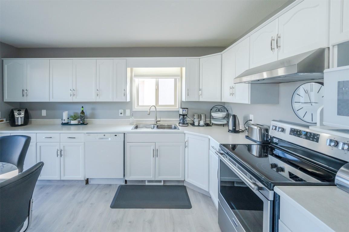 









3333


South Main

Street, 122,
Penticton,




BC
V2A 8J8

