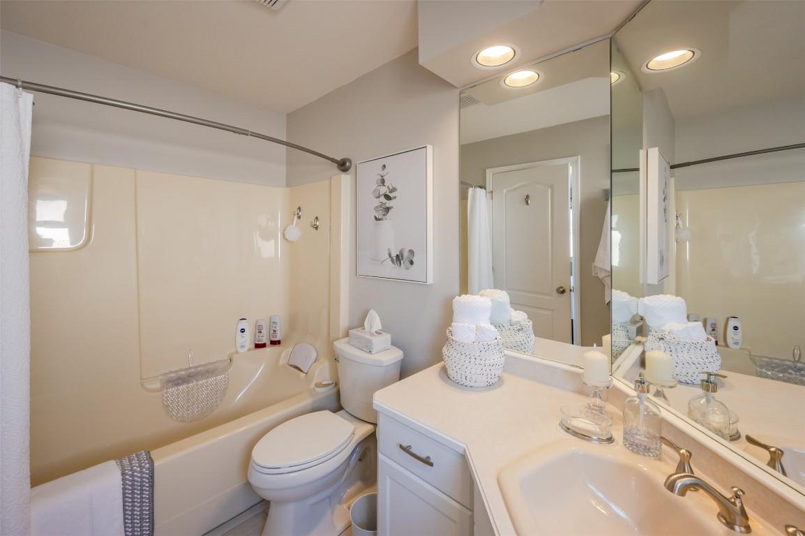 









3333


South Main

Street, 122,
Penticton,




BC
V2A 8J8

