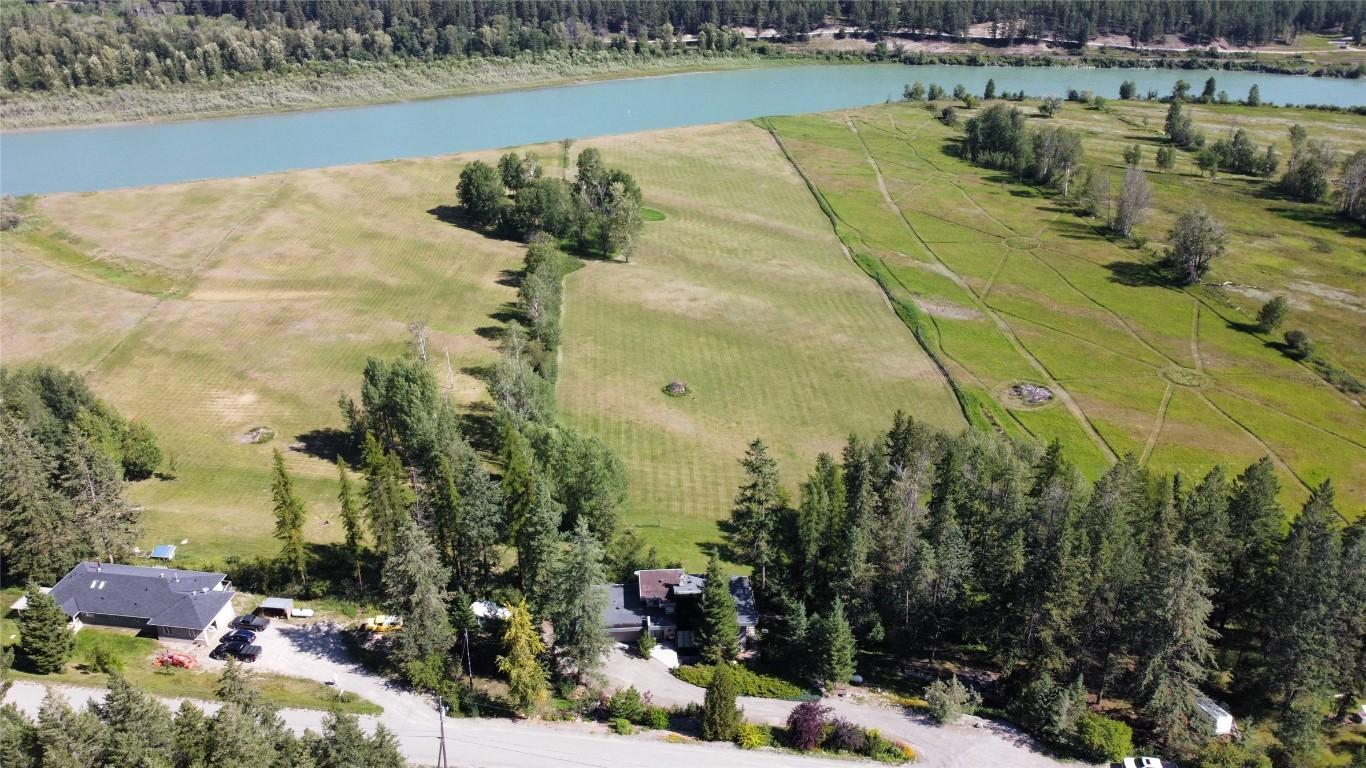 









8875


Colony

Road,
Wardner,




BC
V0B 2J0

