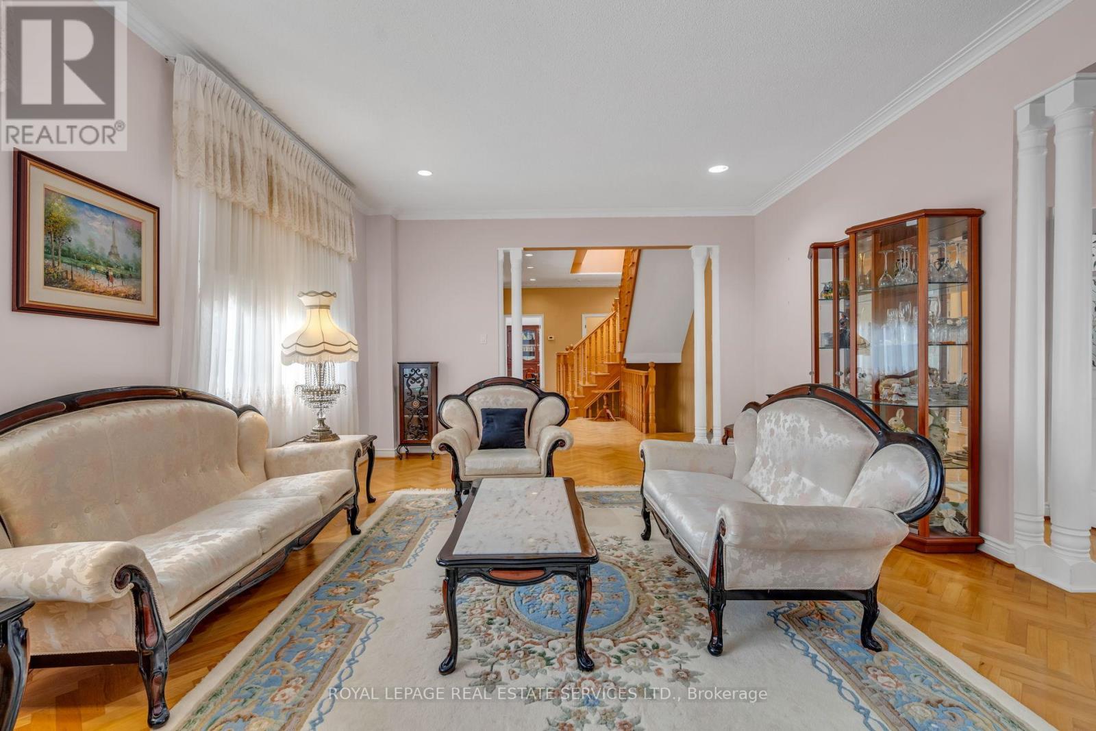 












49 THORNCREST ROAD

,
Toronto,




Ontario
M9A1S6

