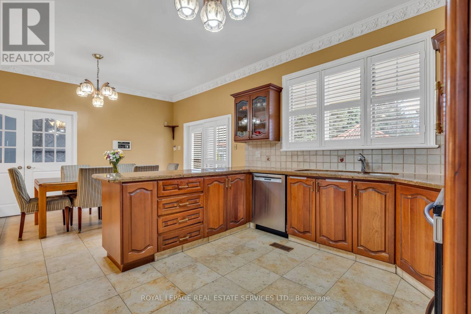












49 THORNCREST ROAD

,
Toronto,




Ontario
M9A1S6


