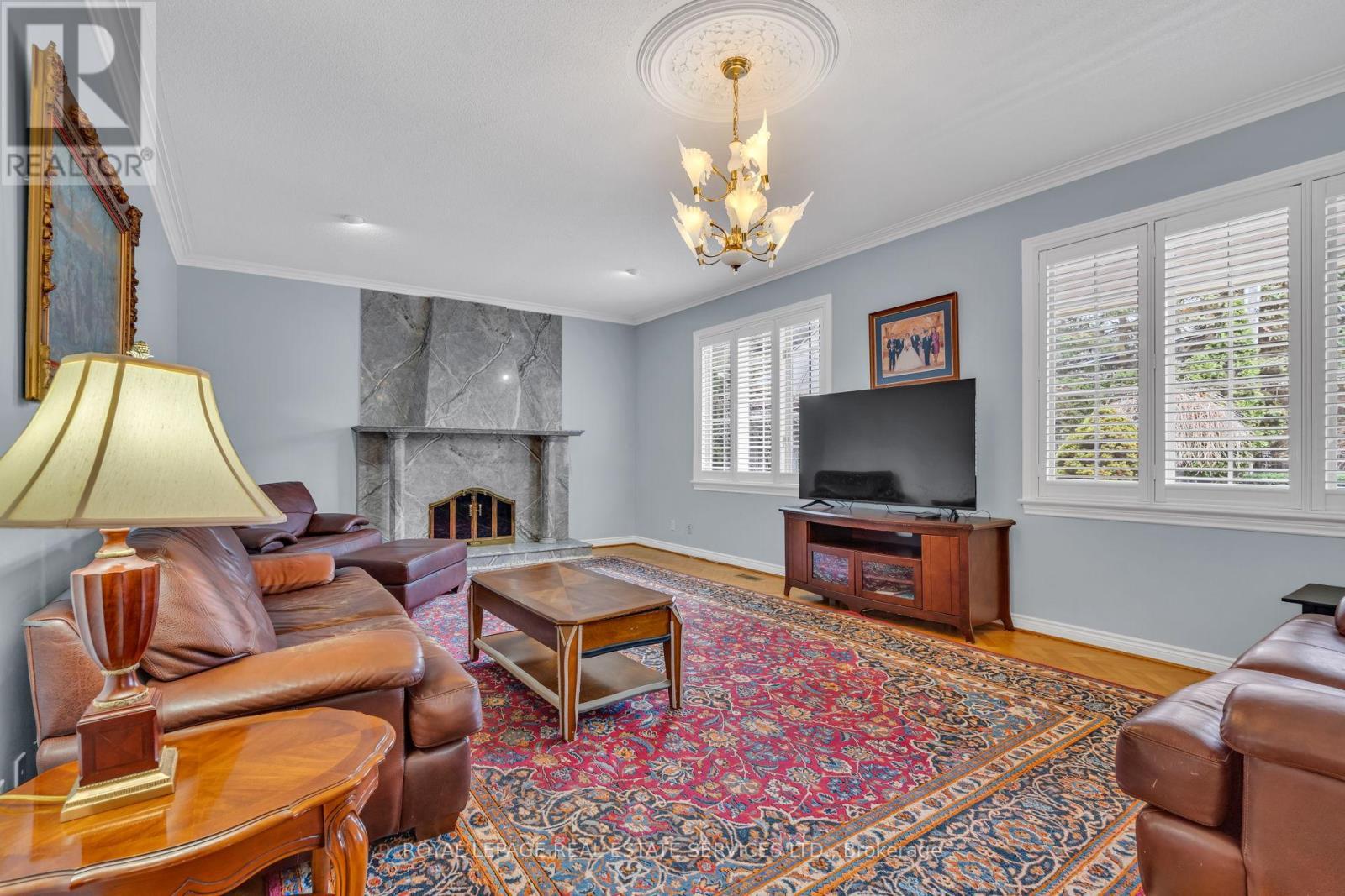 












49 THORNCREST ROAD

,
Toronto,




Ontario
M9A1S6

