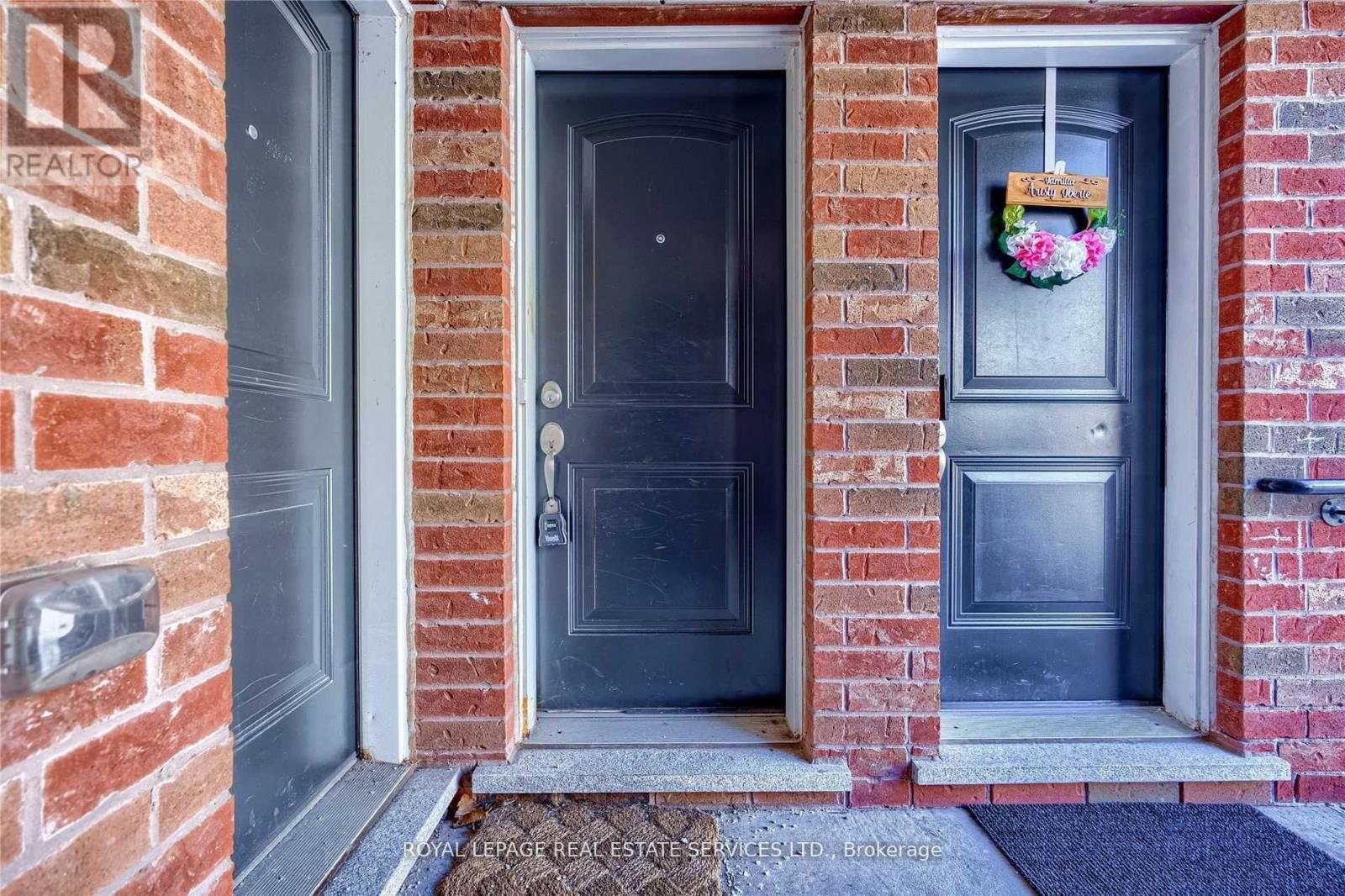 












3 - 2464 POST ROAD

,
Oakville,




Ontario
L6H0J2

