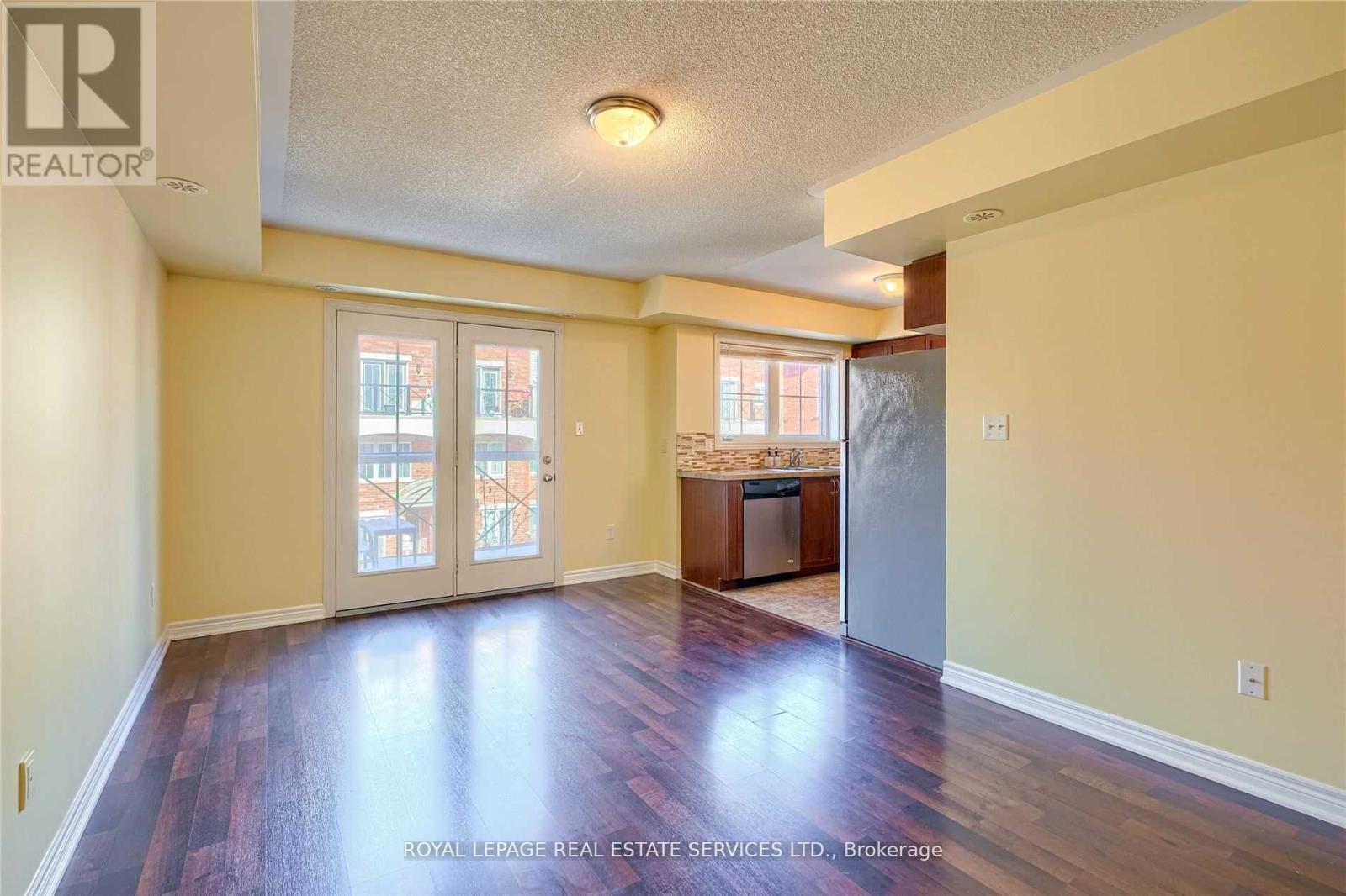 












3 - 2464 POST ROAD

,
Oakville,




Ontario
L6H0J2

