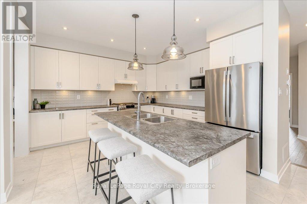 












262 DOLMAN STREET

,
Woolwich,




Ontario
N0B1M0

