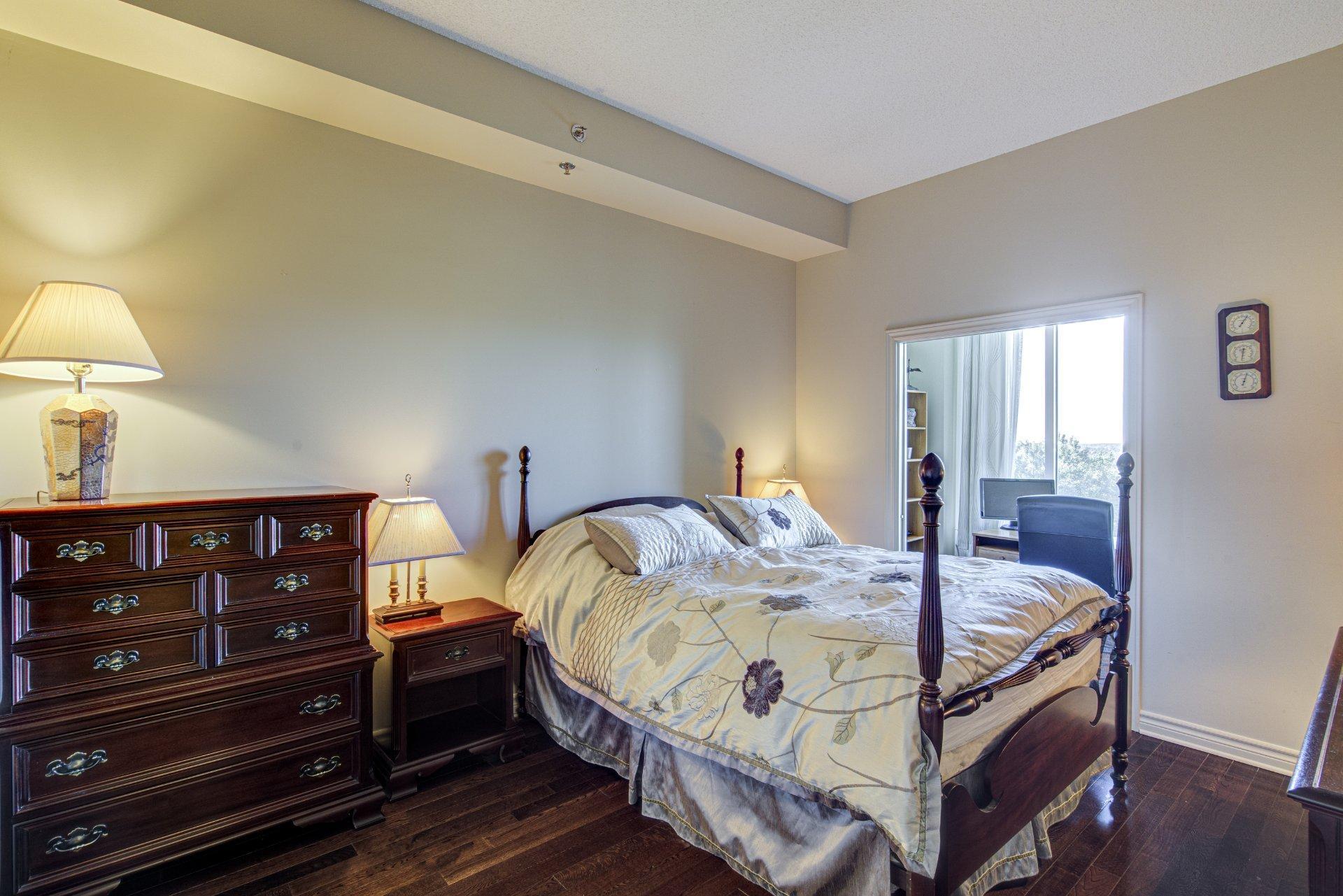 









2050


Rue des Sarcelles

, 812,
Vaudreuil-Dorion,




QC
J7V0J3

