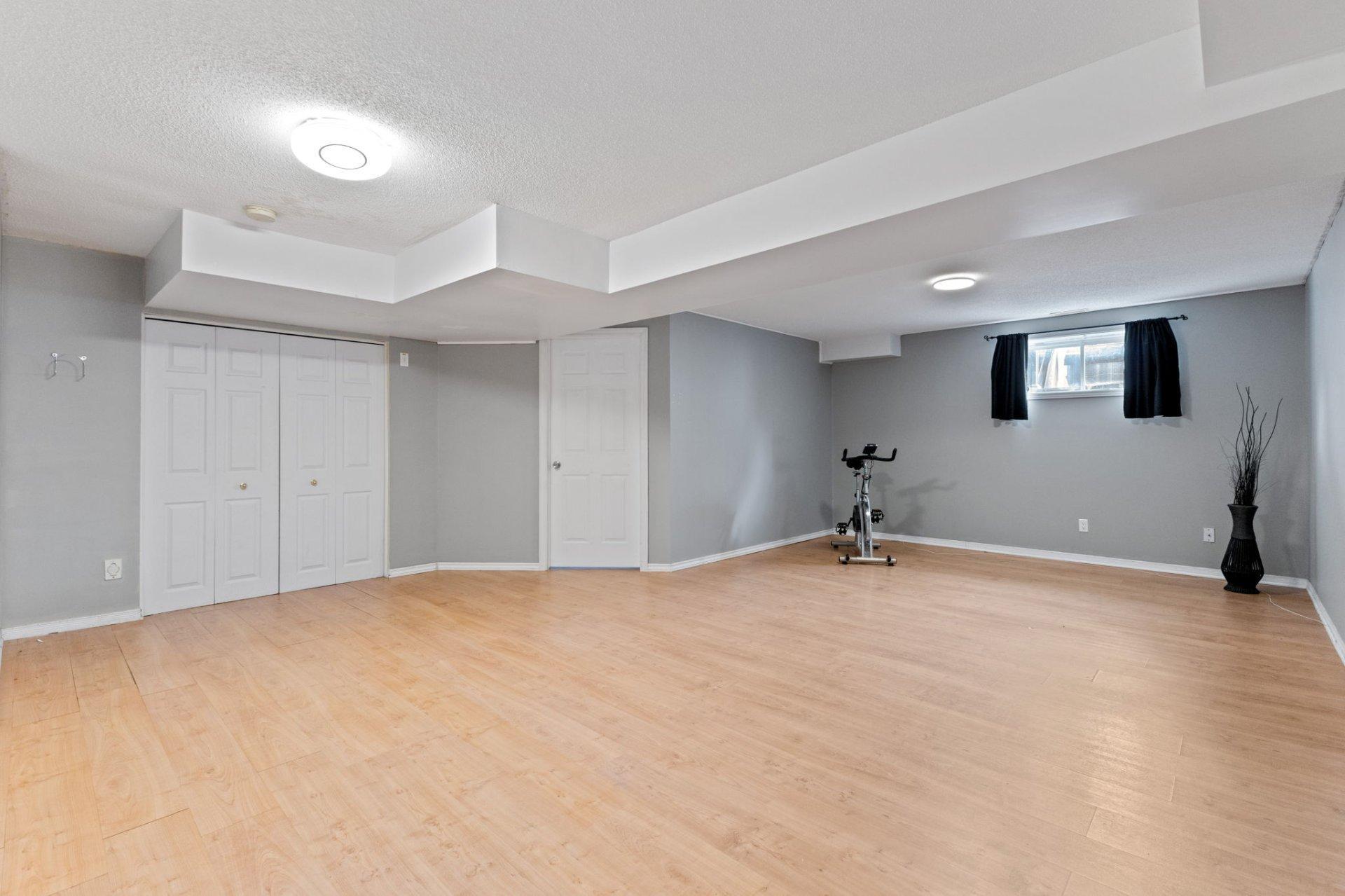 









88


Rue de Boisbriand

,
Gatineau (Gatineau),




QC
J8R2X6

