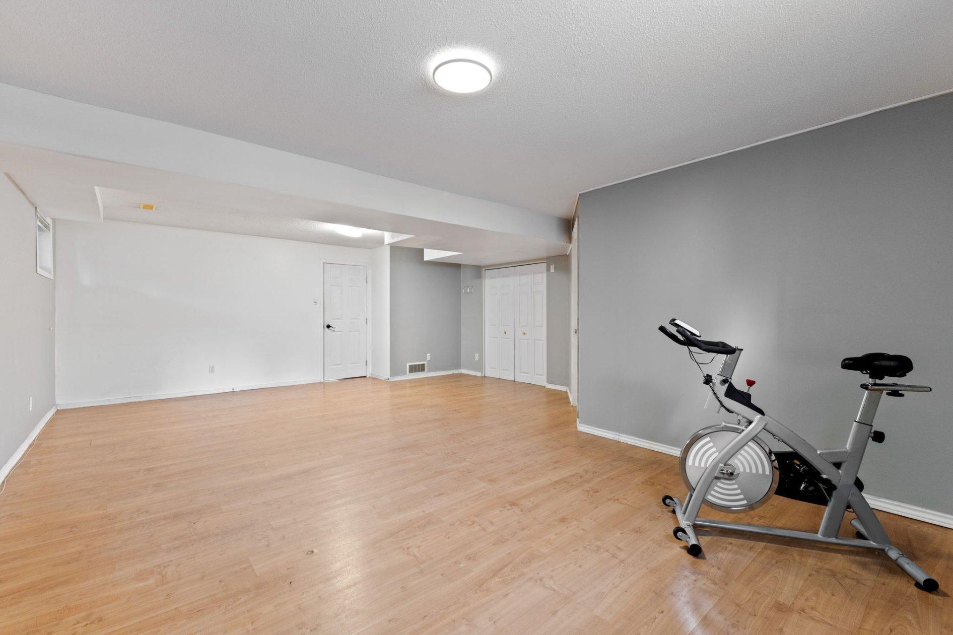 









88


Rue de Boisbriand

,
Gatineau (Gatineau),




QC
J8R2X6

