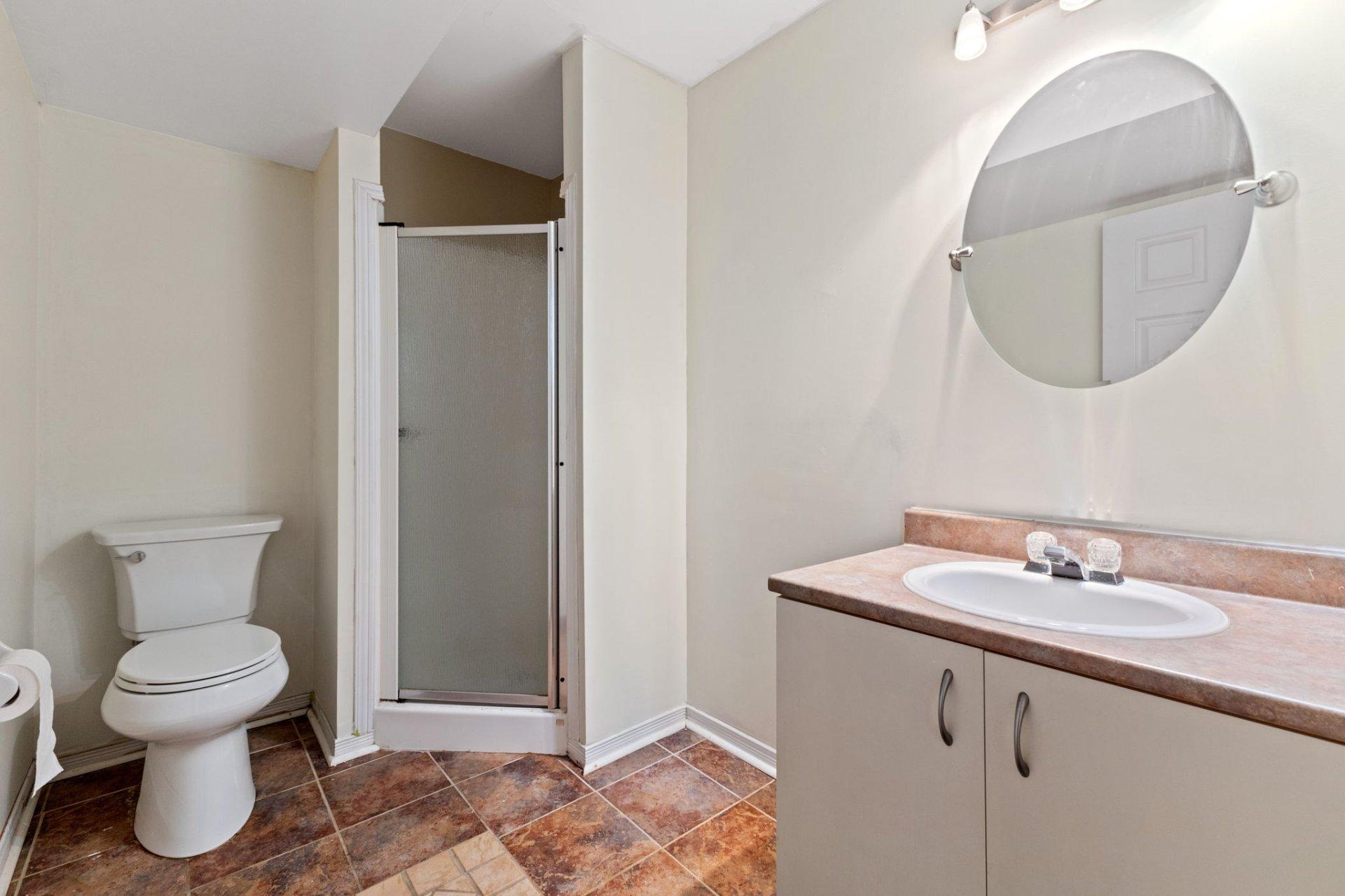 









88


Rue de Boisbriand

,
Gatineau (Gatineau),




QC
J8R2X6

