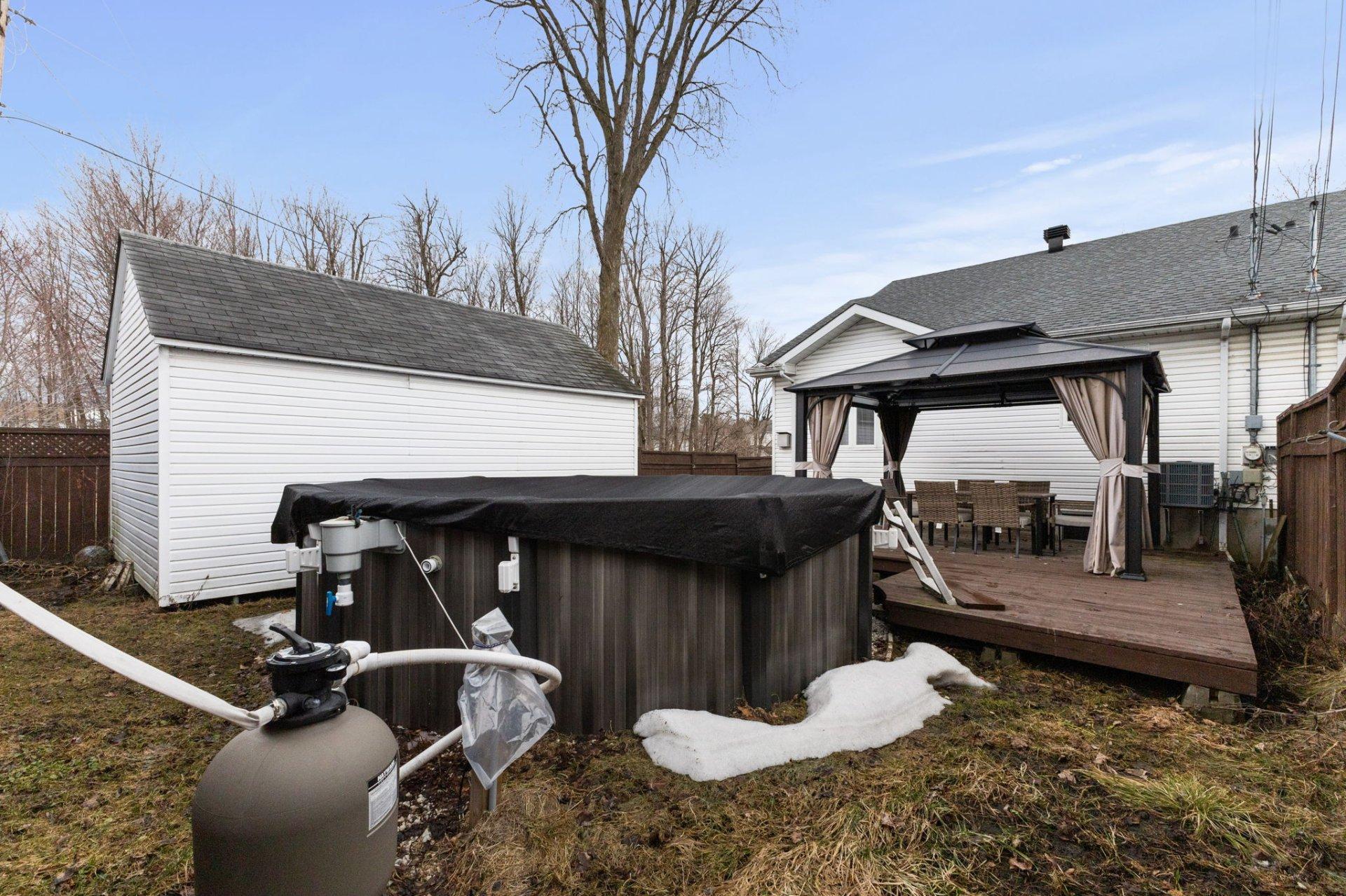 









88


Rue de Boisbriand

,
Gatineau (Gatineau),




QC
J8R2X6

