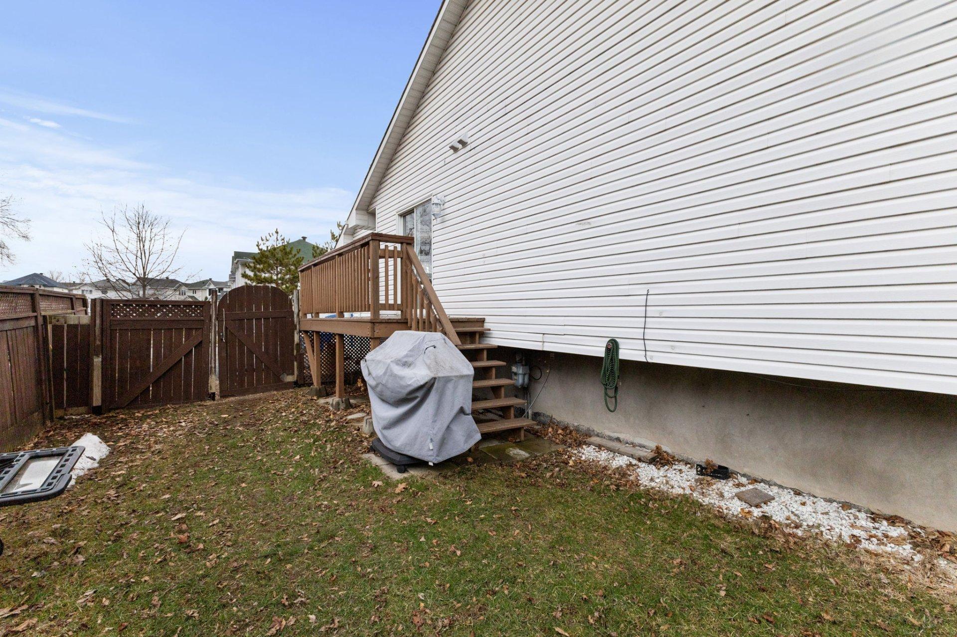 









88


Rue de Boisbriand

,
Gatineau (Gatineau),




QC
J8R2X6

