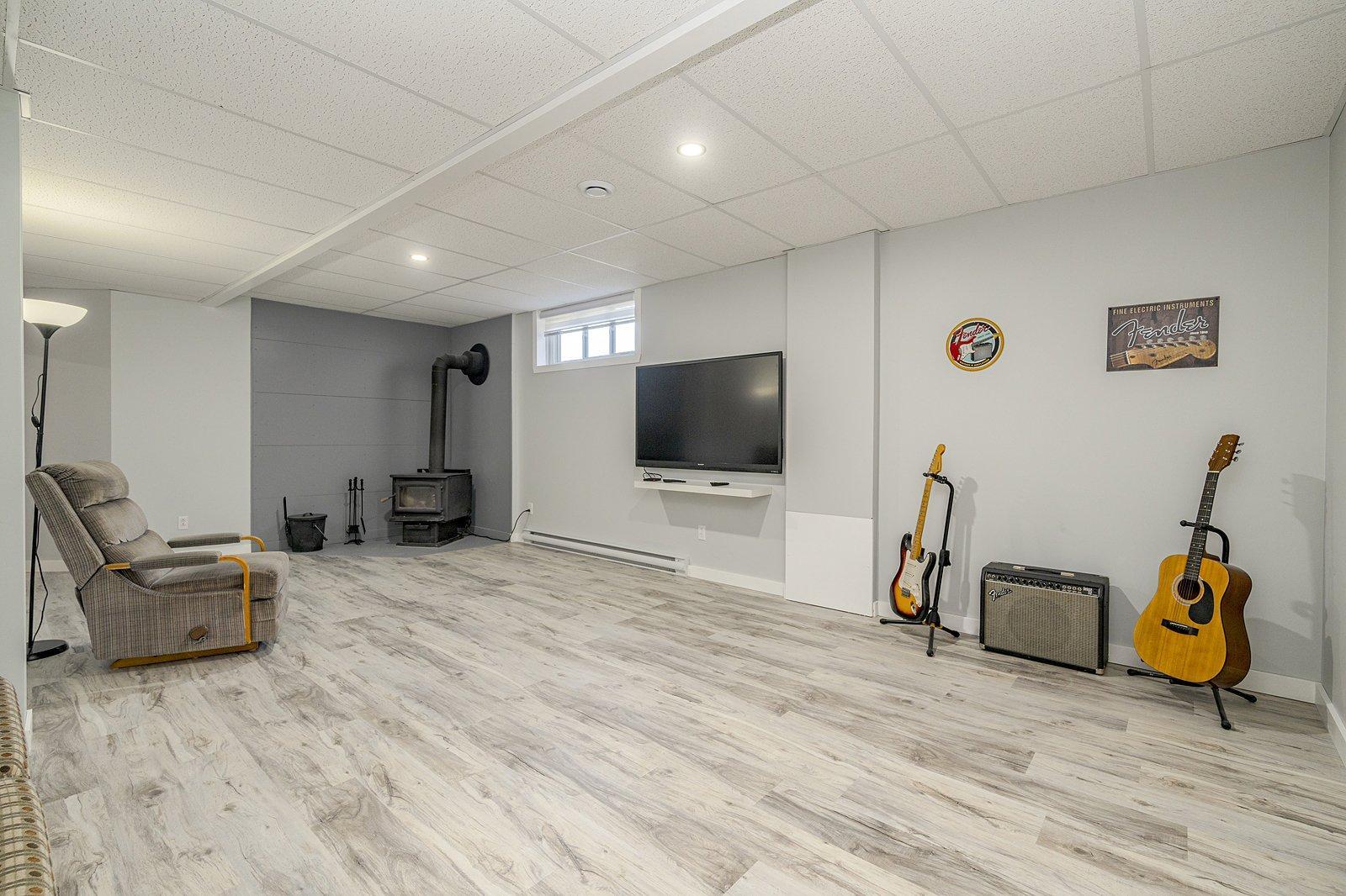 









436


Rue Antoine

,
Martinville,




QC
J0B2A0

