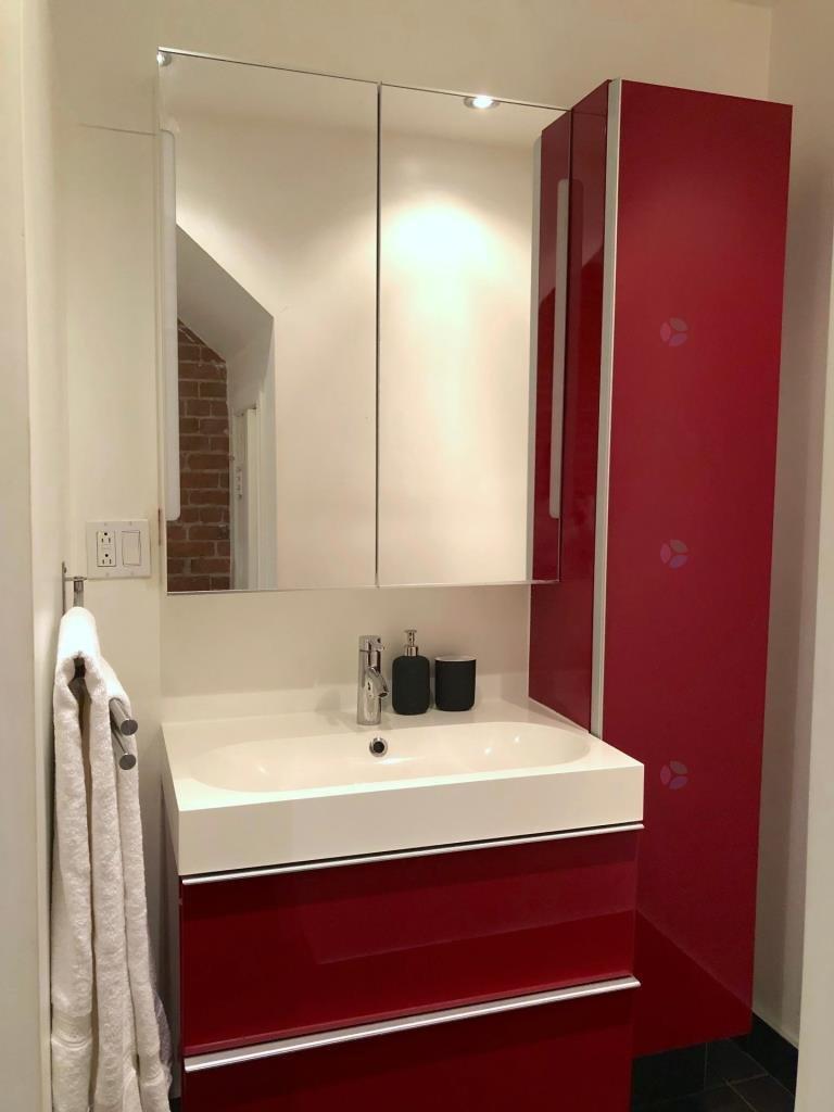 









4001


Rue St-Hubert

, 3,
Montréal (Le Plateau-Mont-Royal),




QC
H2L1B3

