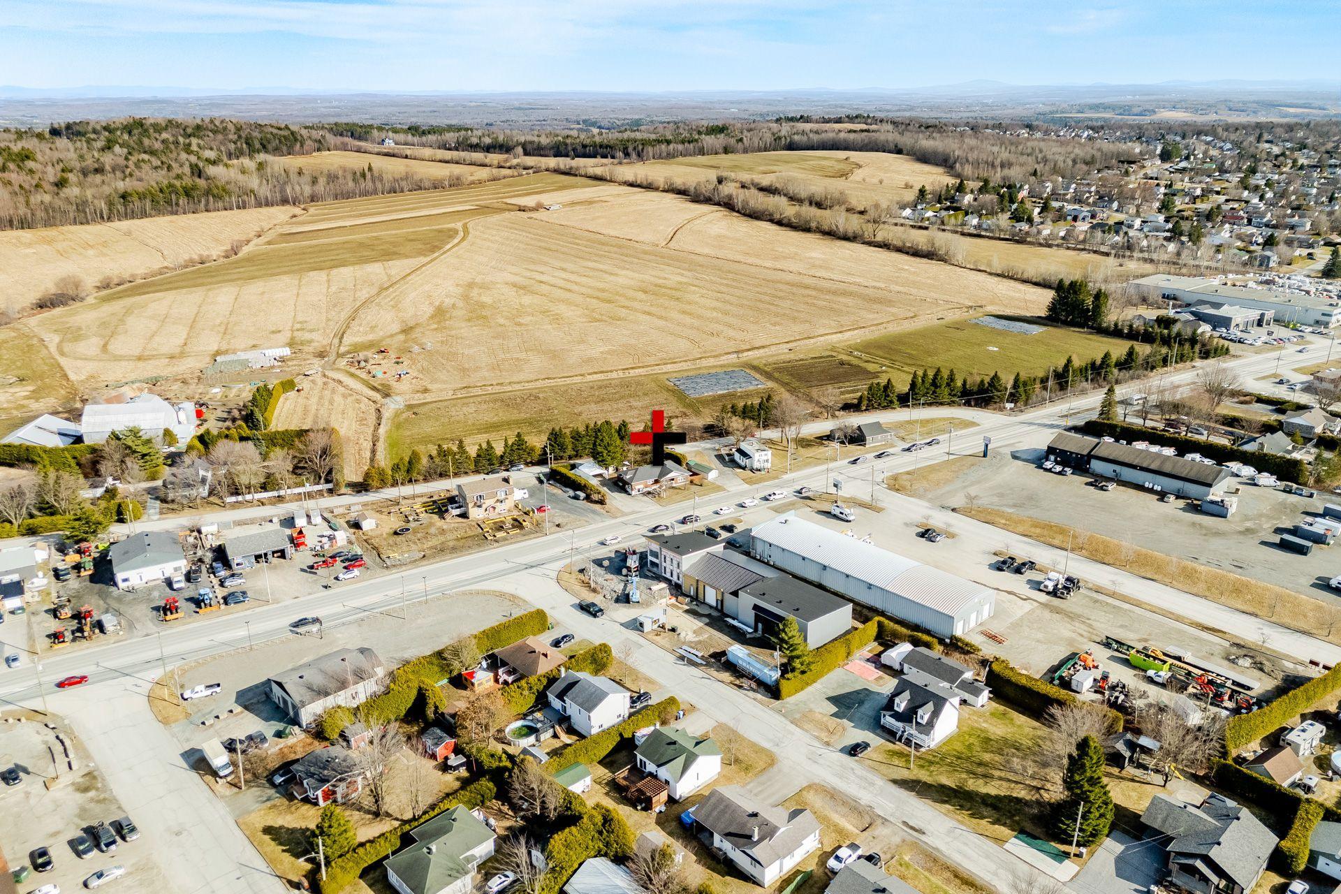 









3170Z


Rue King E.

,
Sherbrooke (Fleurimont),




QC
J1G5J3

